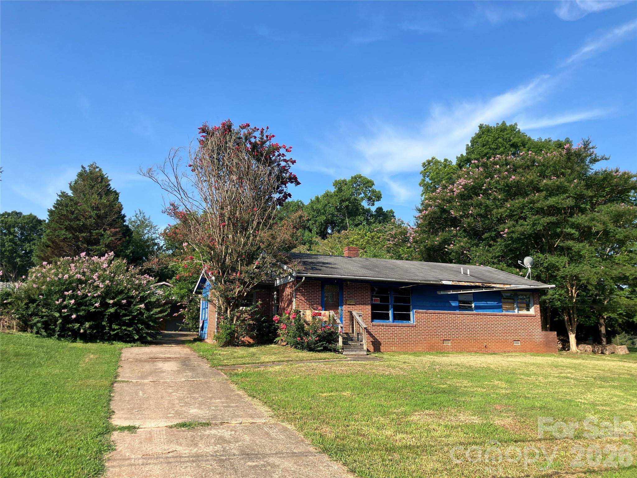 123 Dalehurst Drive Property Photo 1