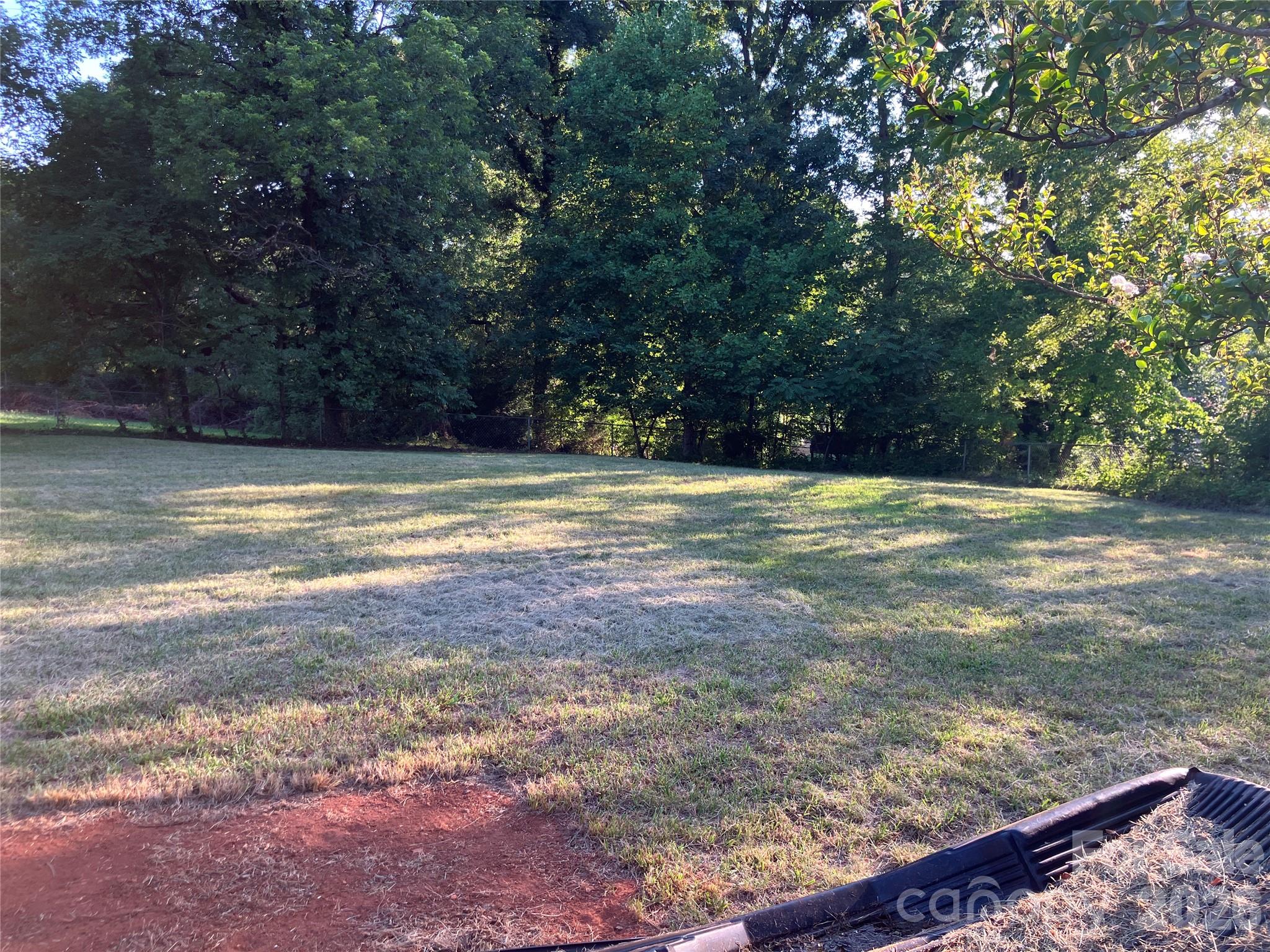 123 Dalehurst Drive Property Photo 3