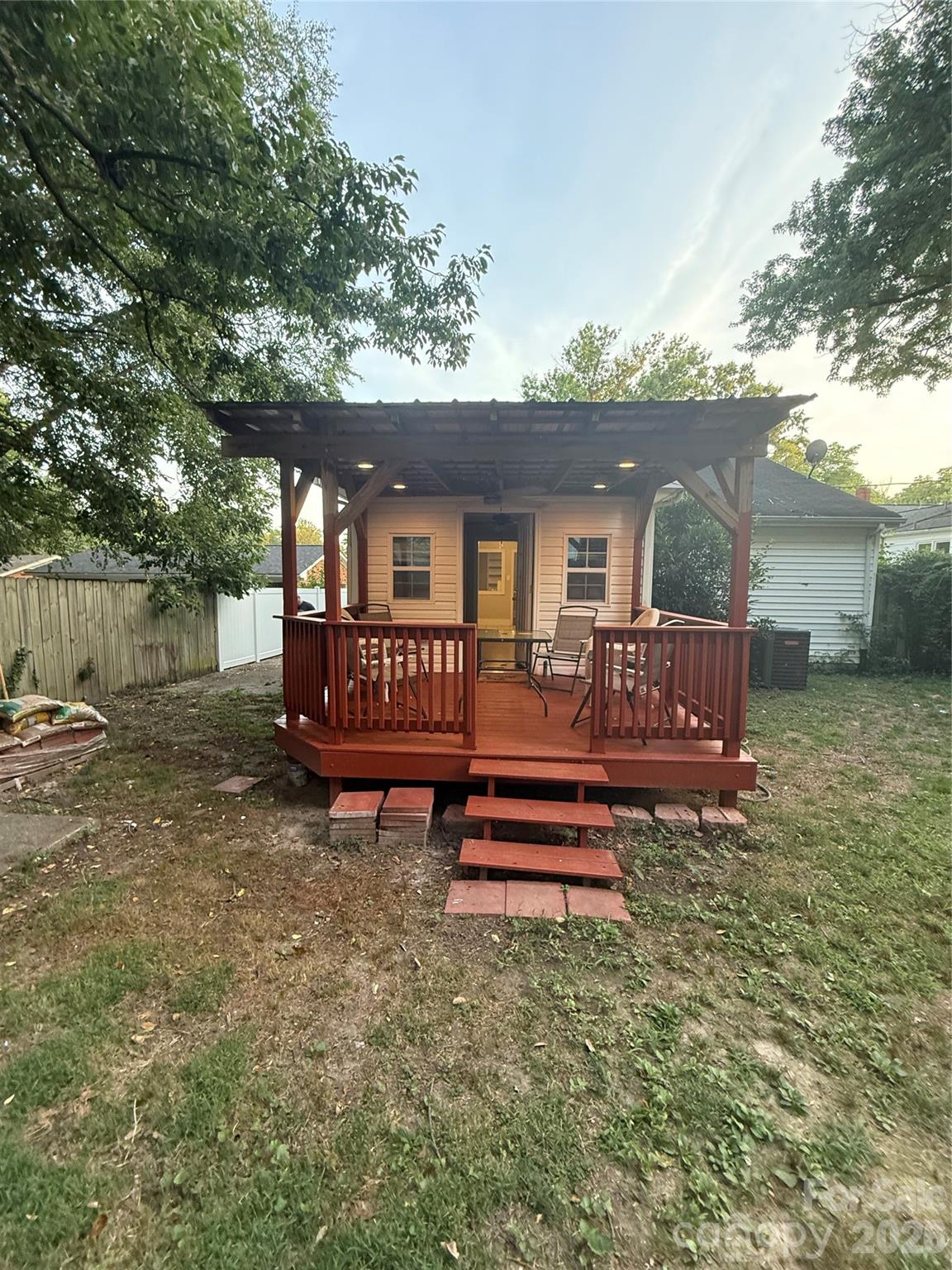 4220 Harvard Avenue Property Photo 7