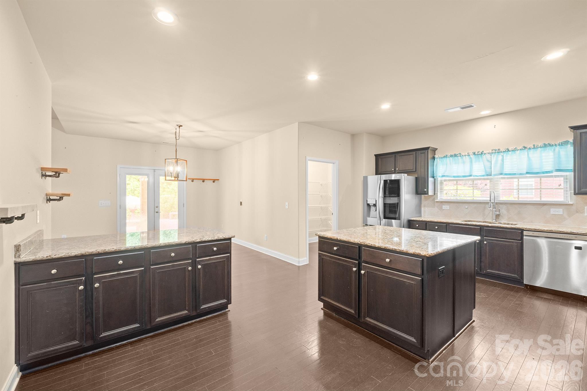 589 Shepherd Road Property Photo 9