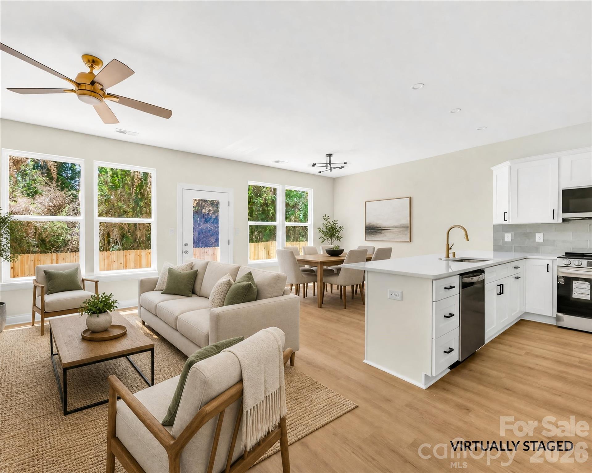 1940 Purser Drive Property Photo 2