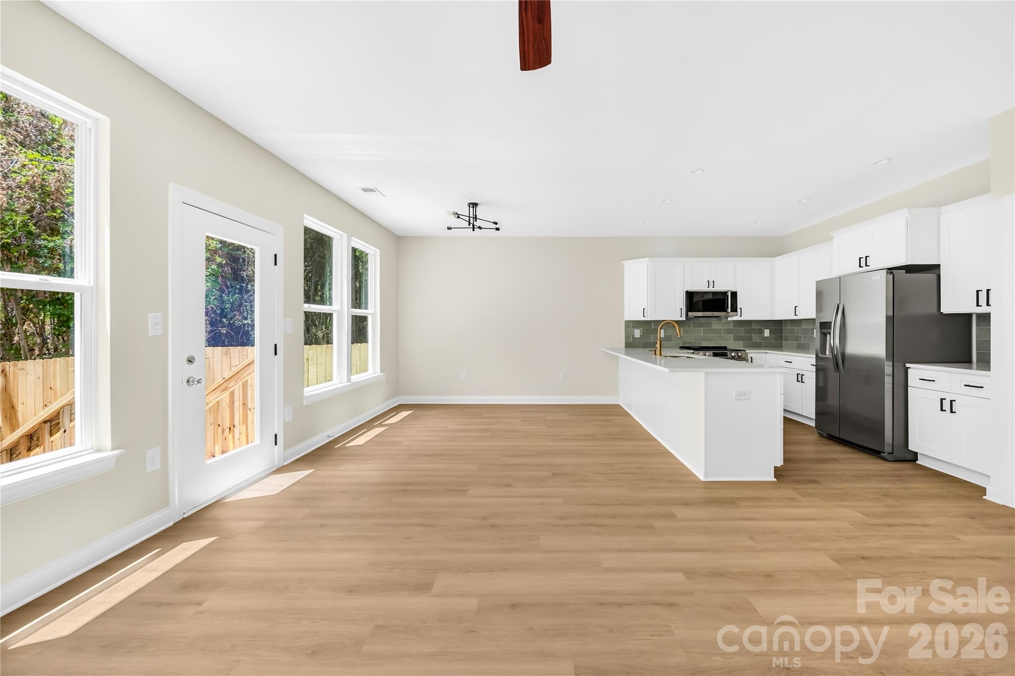 1940 Purser Drive Property Photo 7
