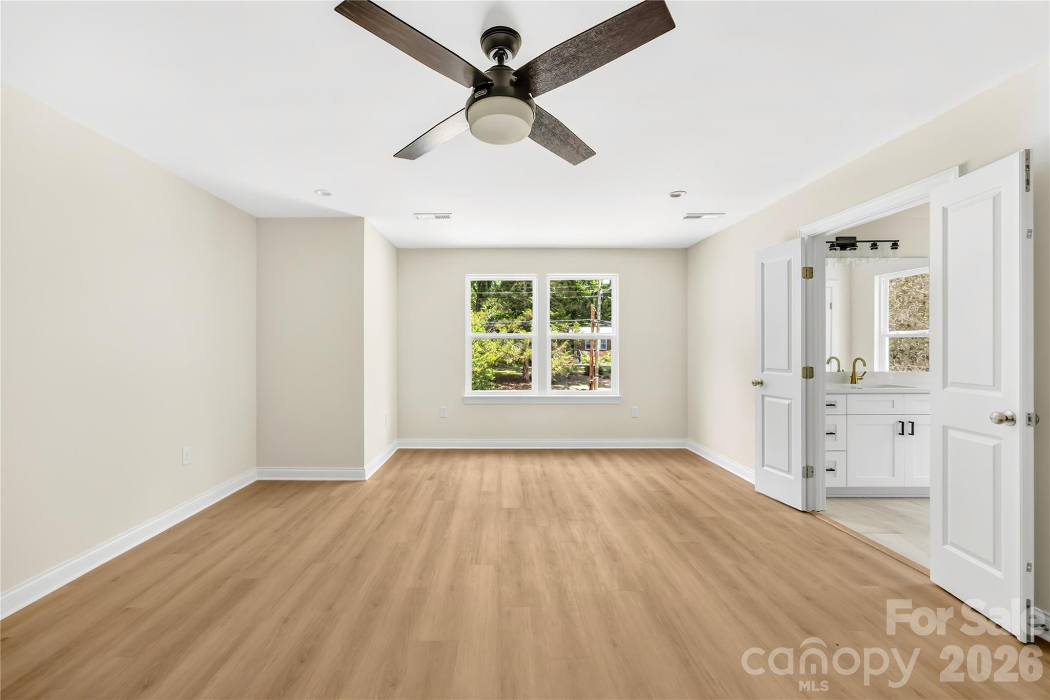 1940 Purser Drive Property Photo 12