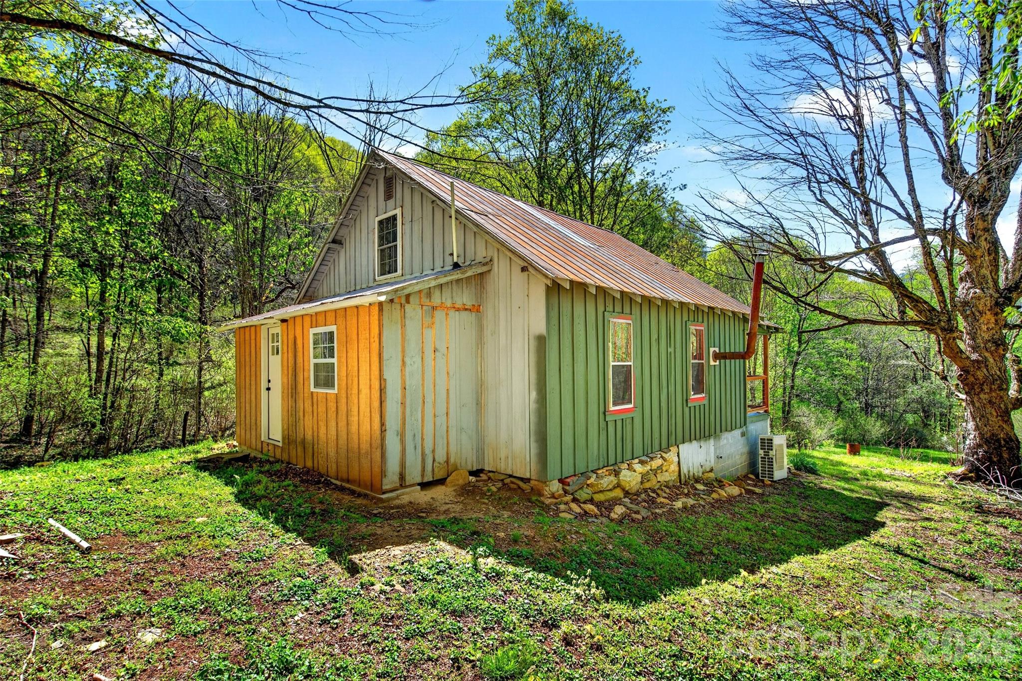 488 Cad Campbell Road Property Photo 8