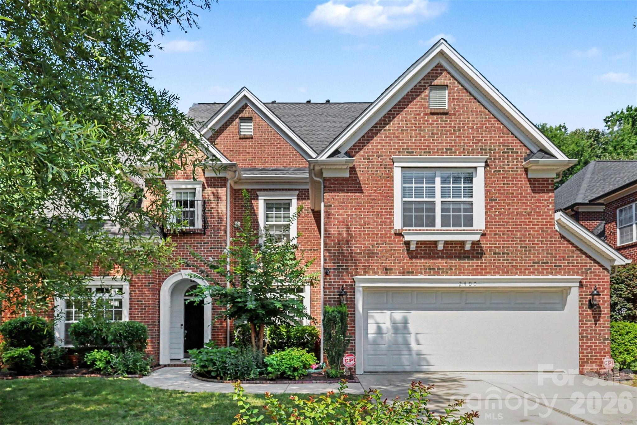 2400 River Oaks Drive Property Photo 2