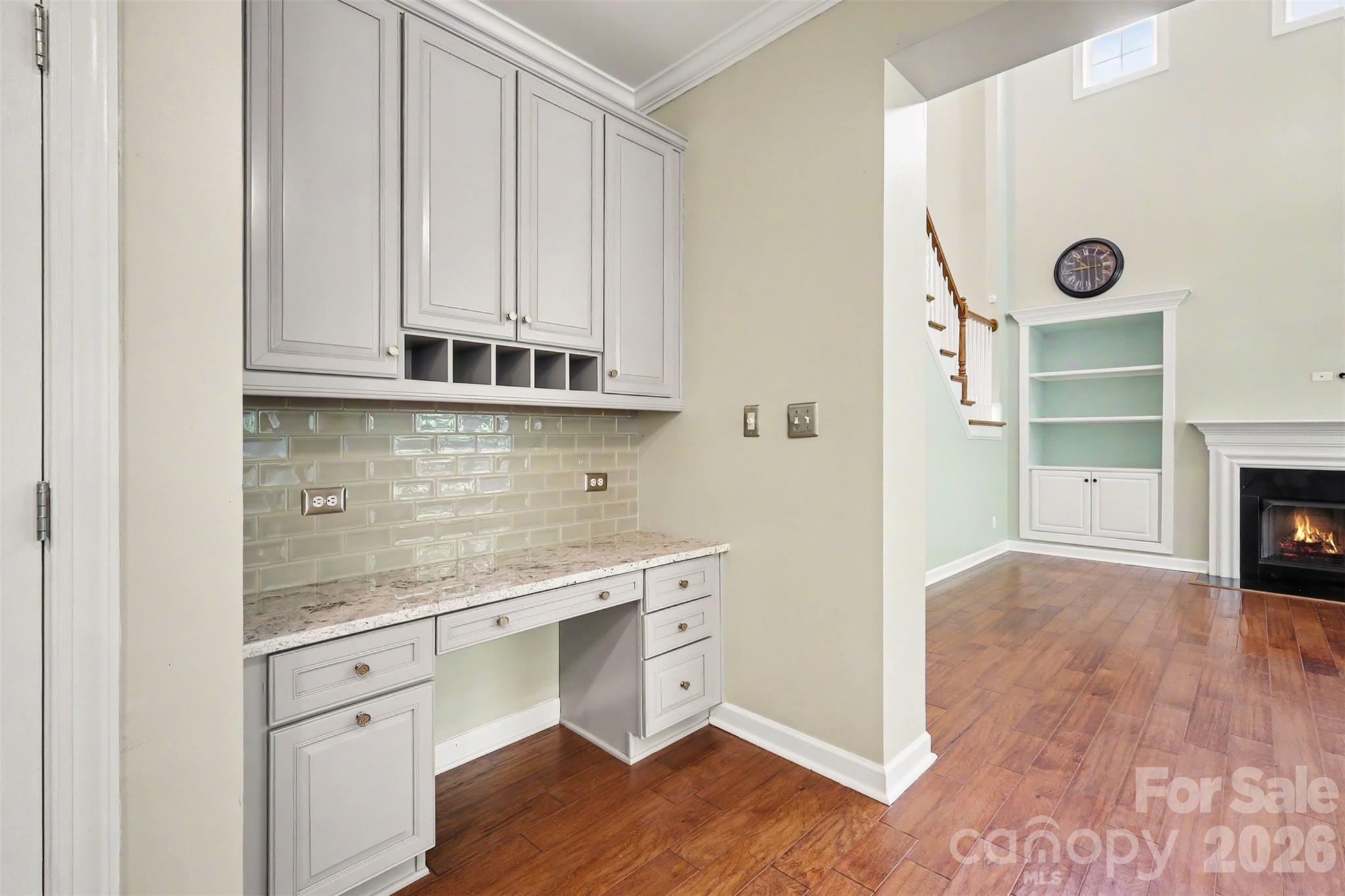 2400 River Oaks Drive Property Photo 12