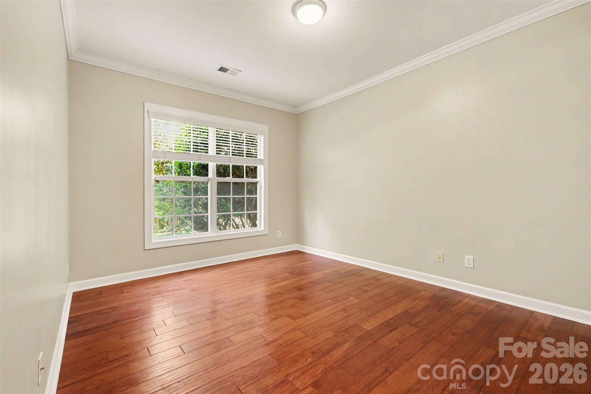 2400 River Oaks Drive Property Photo 13