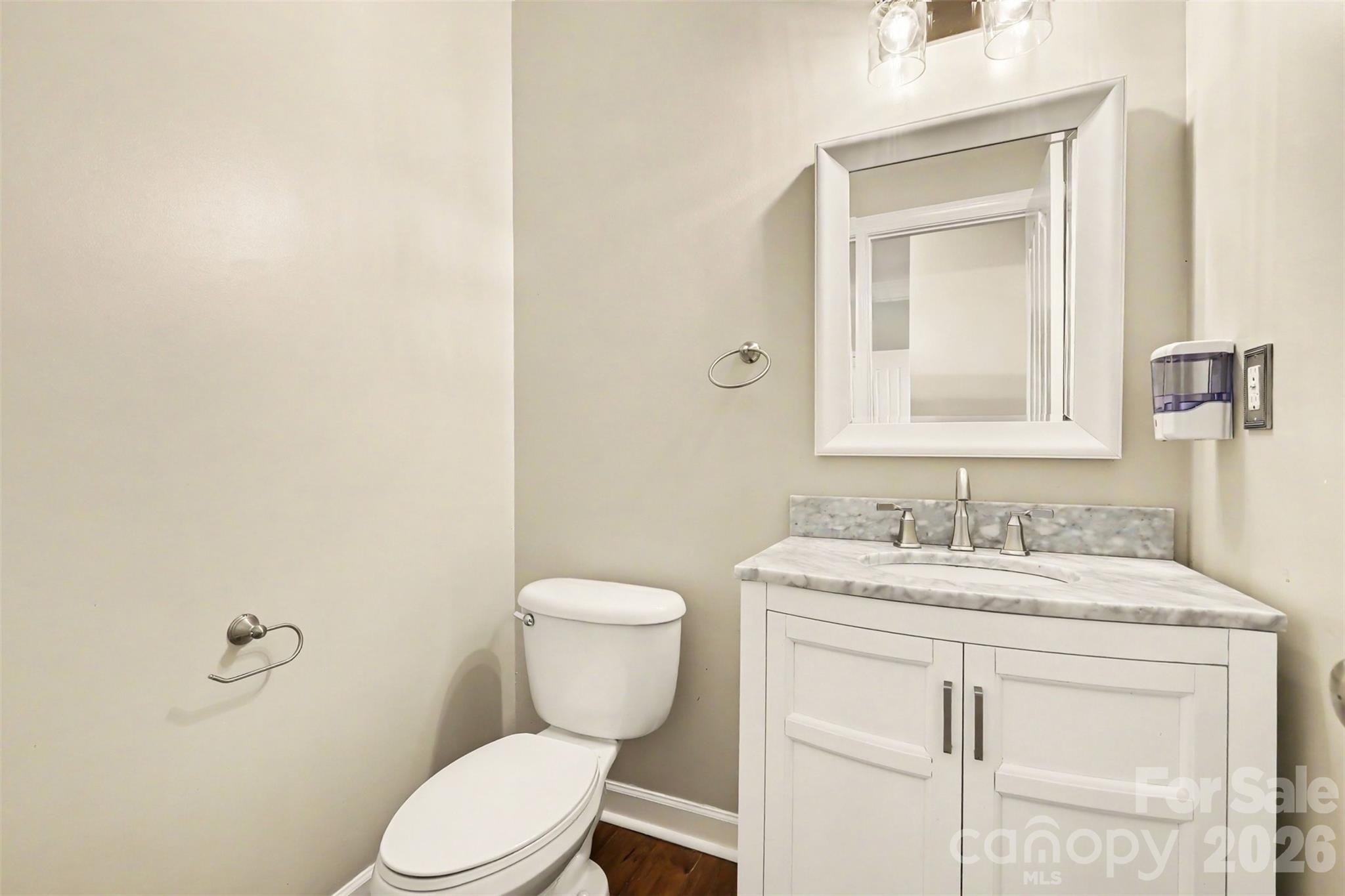 2400 River Oaks Drive Property Photo 18