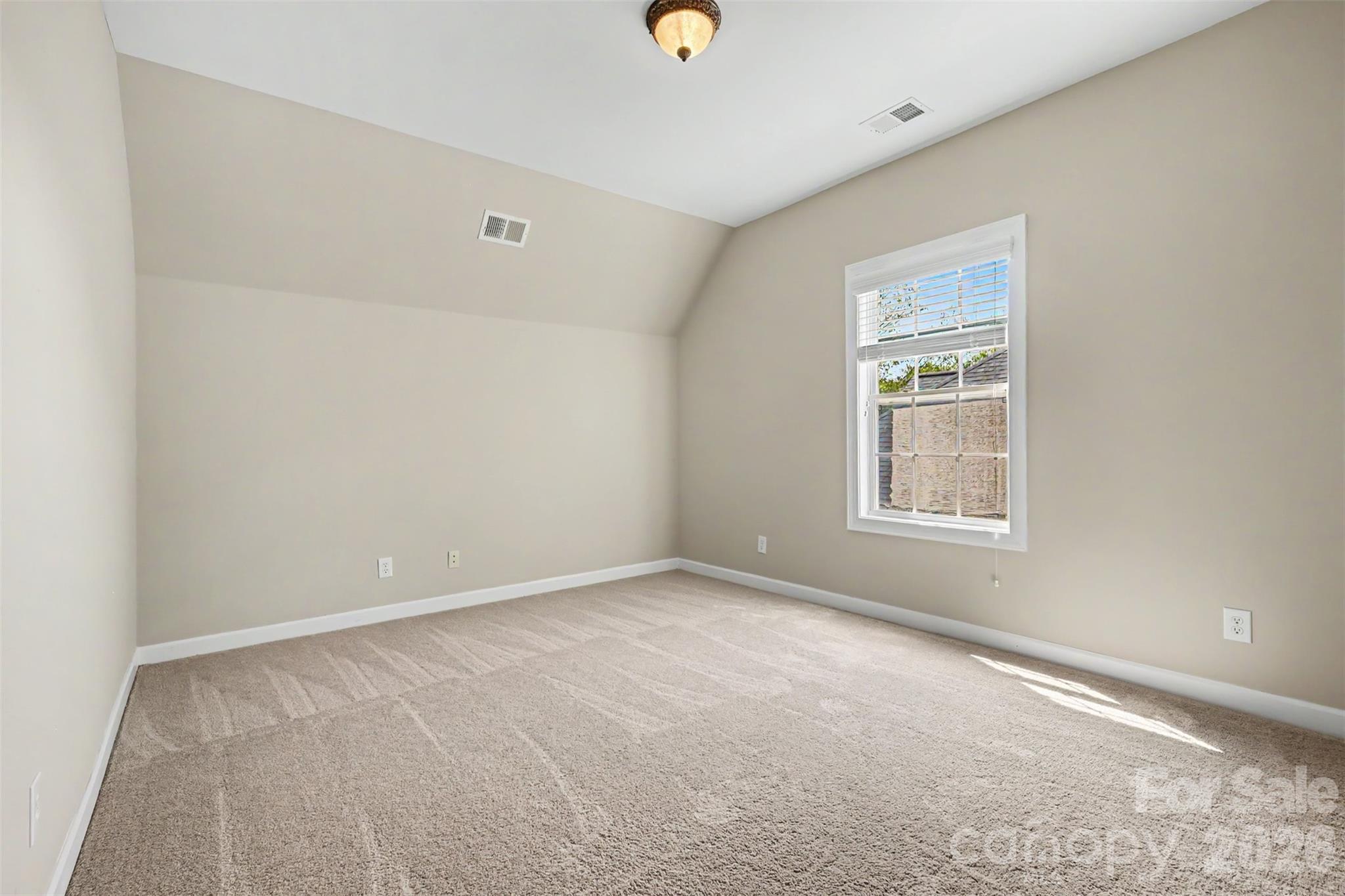2400 River Oaks Drive Property Photo 31