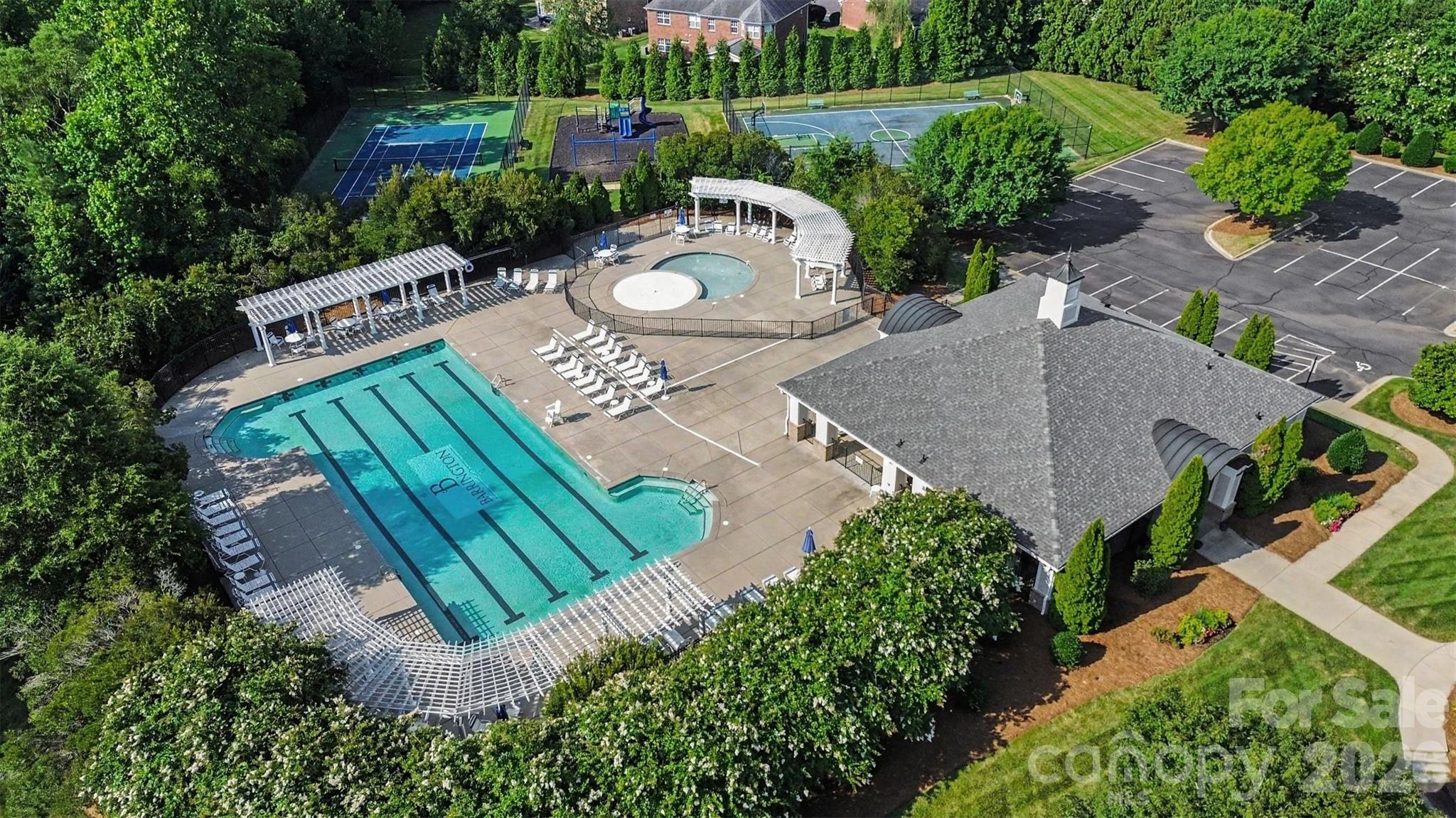 2400 River Oaks Drive Property Photo 42