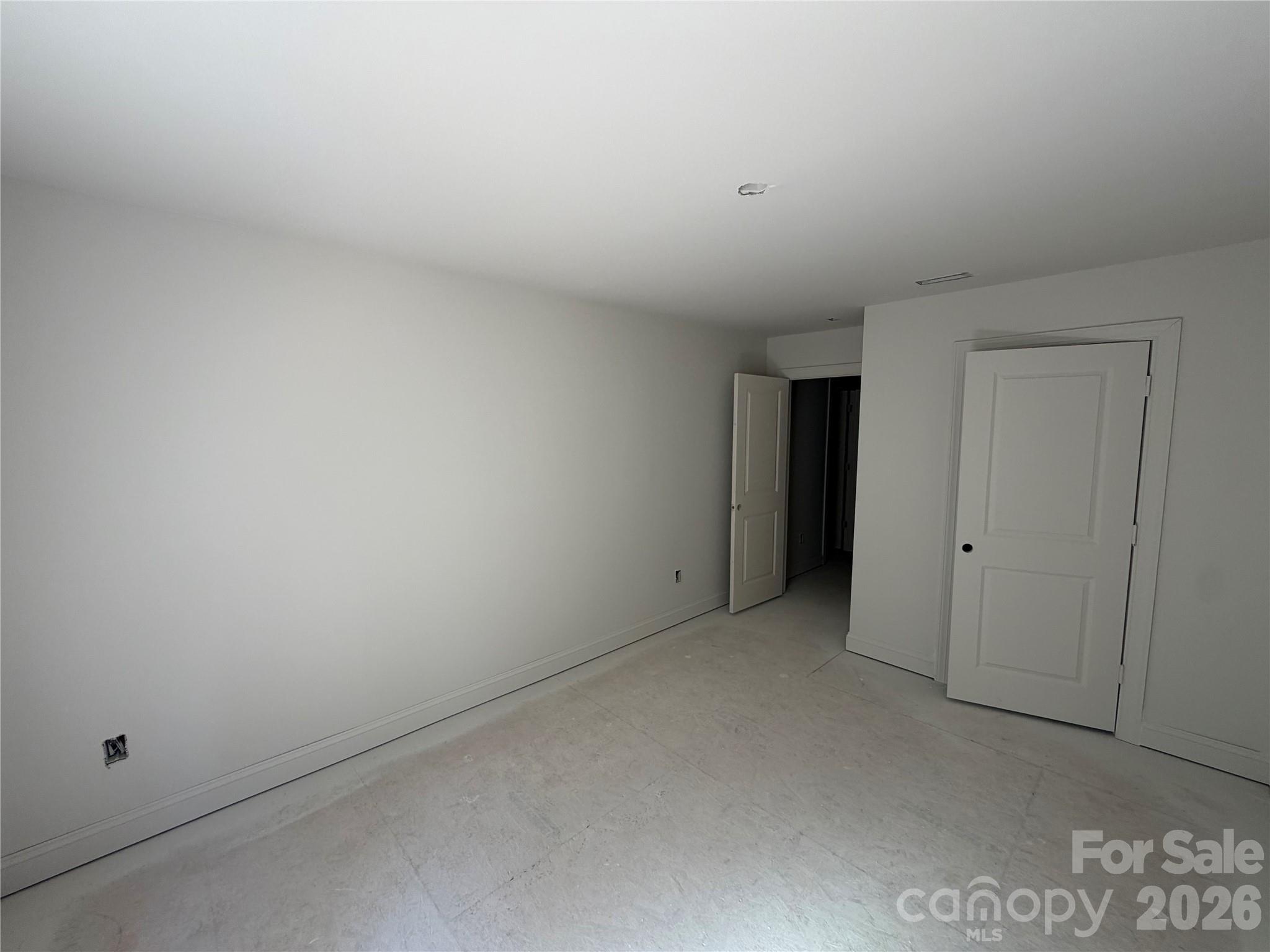 548 Carolyn Lane Property Photo 25