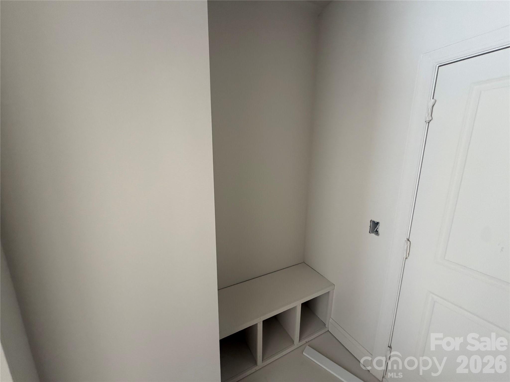 548 Carolyn Lane Property Photo 29