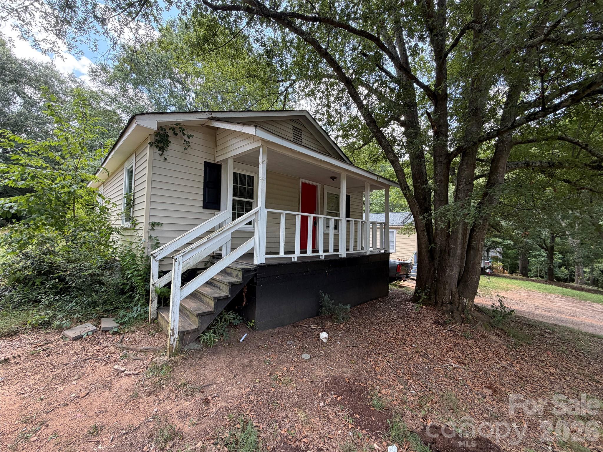 1104 Spann Street Property Photo 1