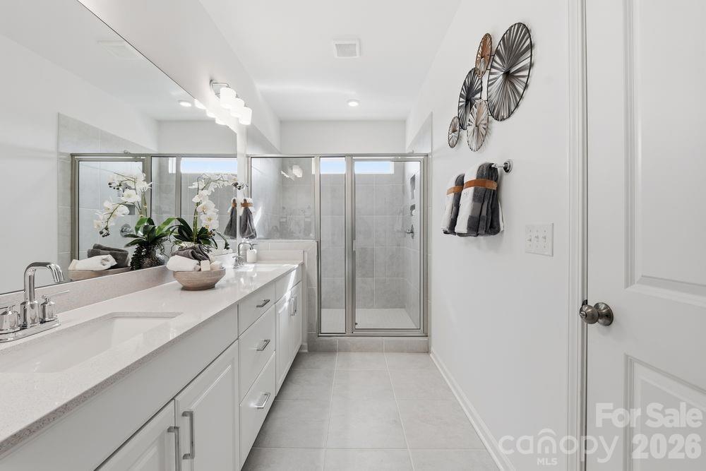 7312 Wake Way Property Photo 4