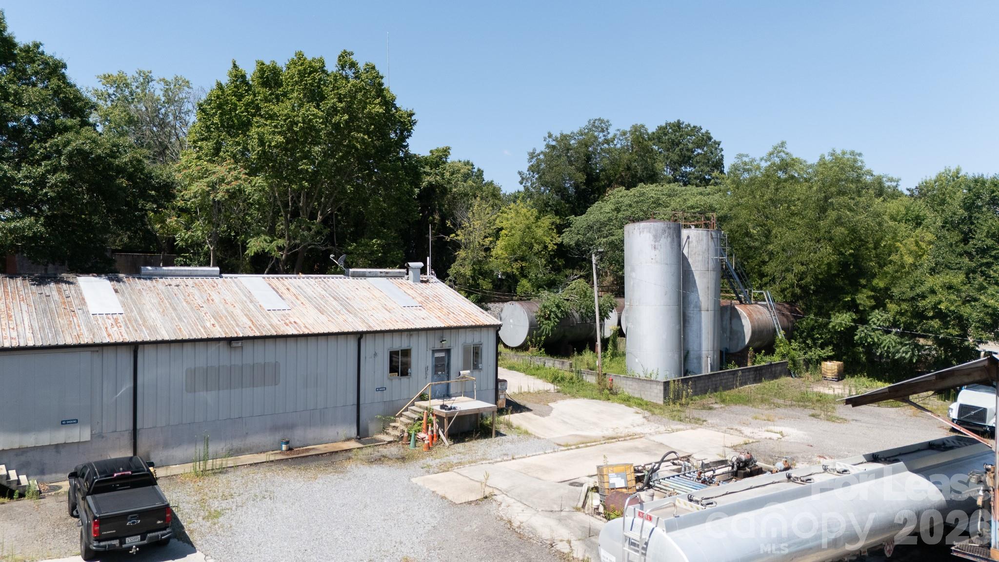 534 Pendleton Street Property Photo 3