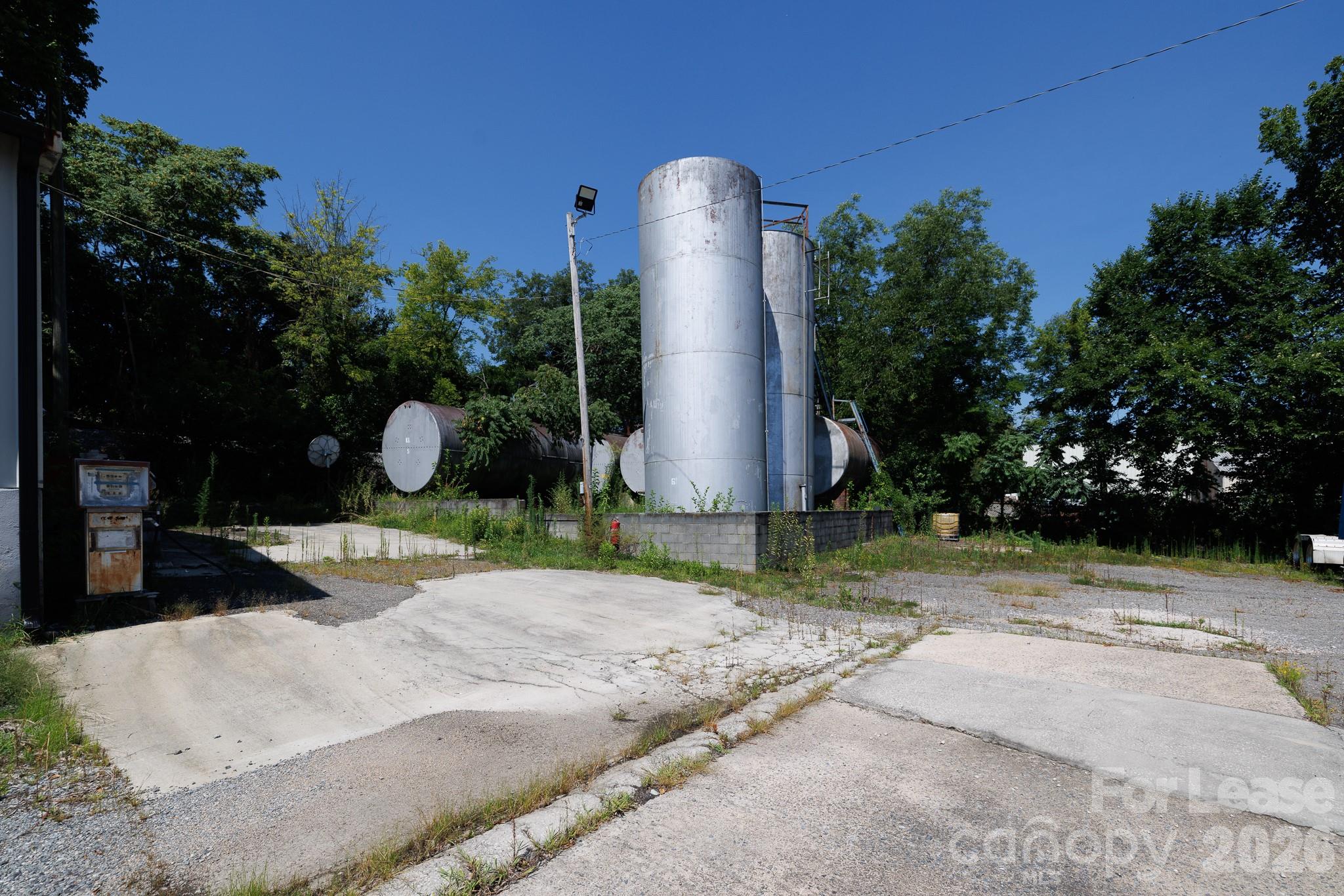 534 Pendleton Street Property Photo 11