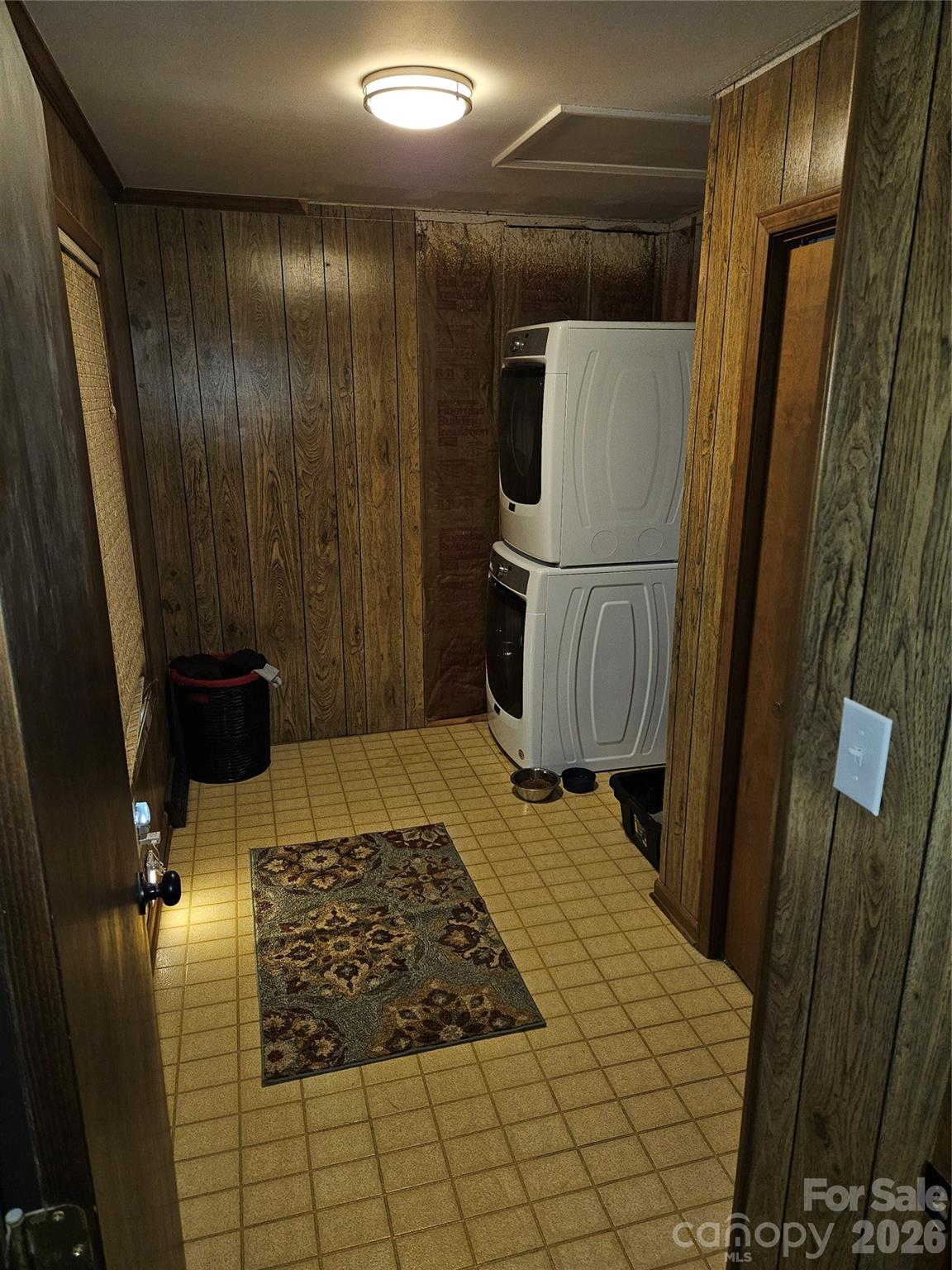 216 Brentwood Circle Property Photo 14