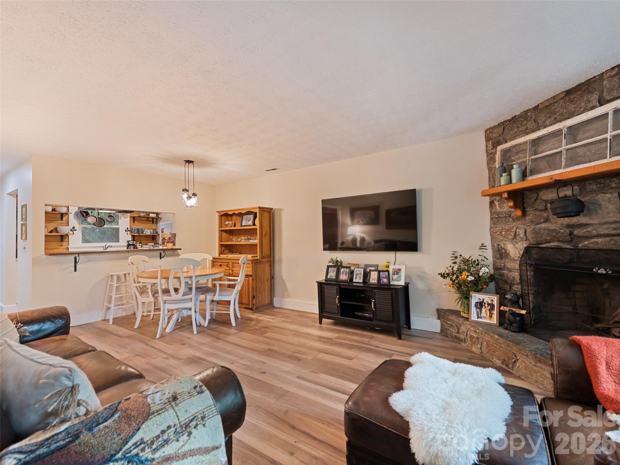 30 Katydid Lane Property Photo 4