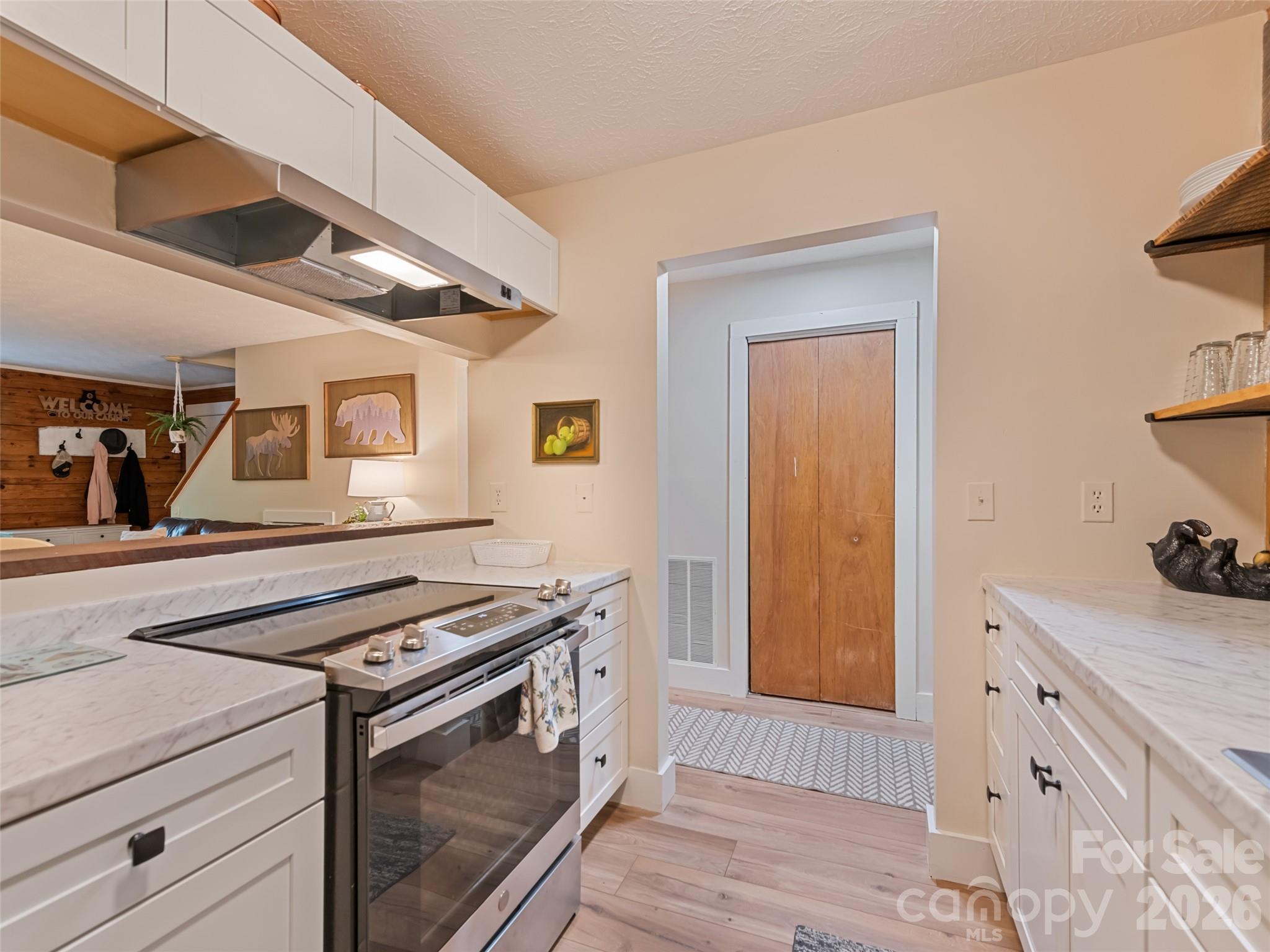 30 Katydid Lane Property Photo 8