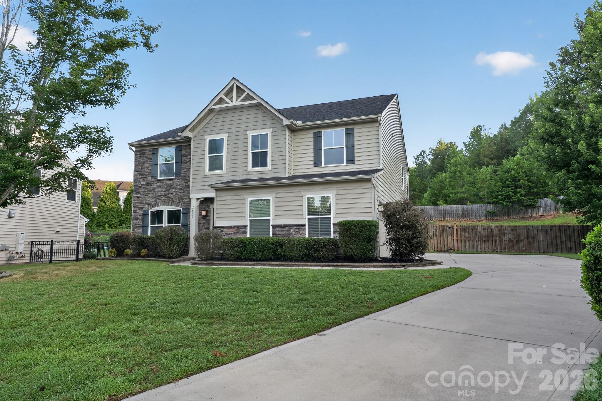 2095 Taney Way Property Photo 2
