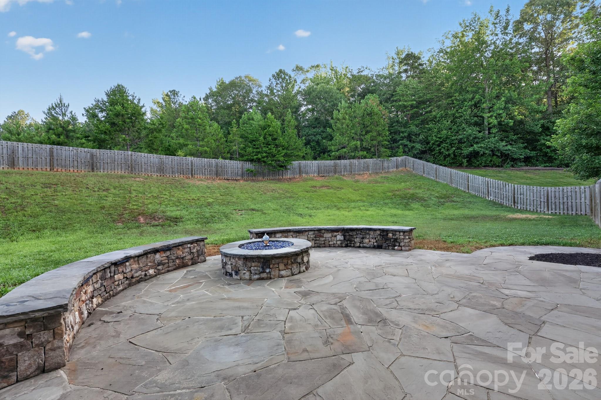 2095 Taney Way Property Photo 22