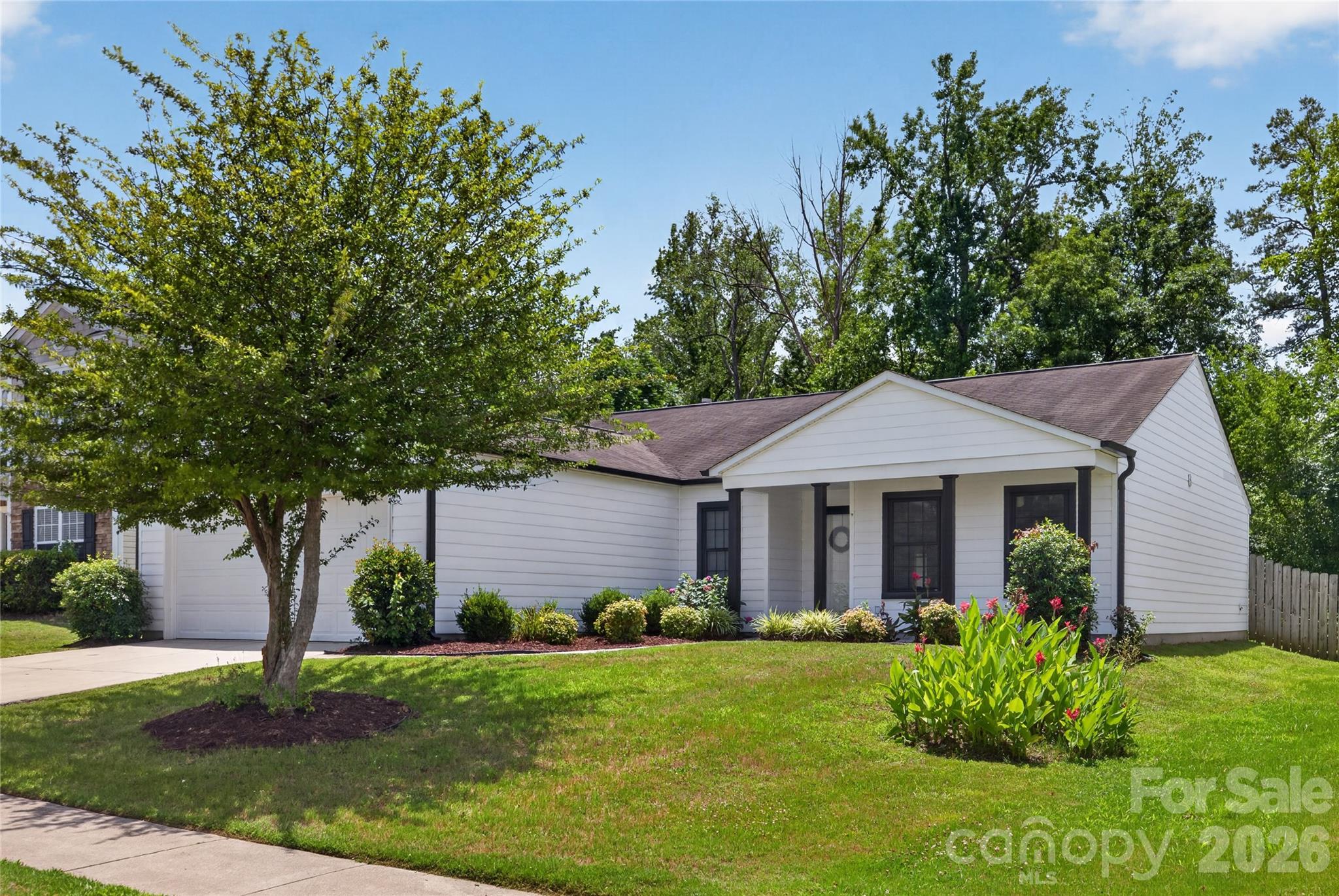 10957 Dry Stone Drive Property Photo 4