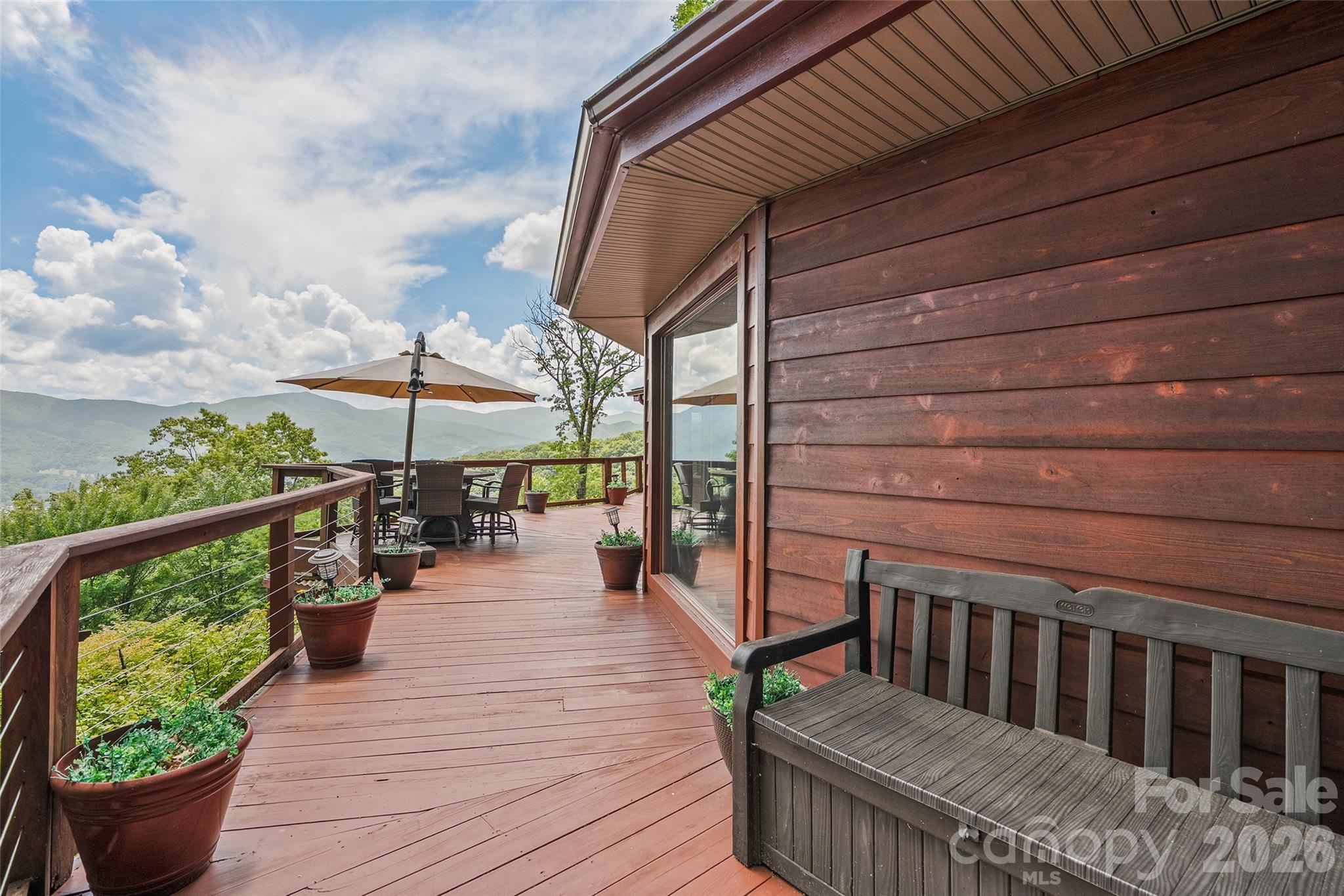 632 Dogwood Trail Property Photo 4
