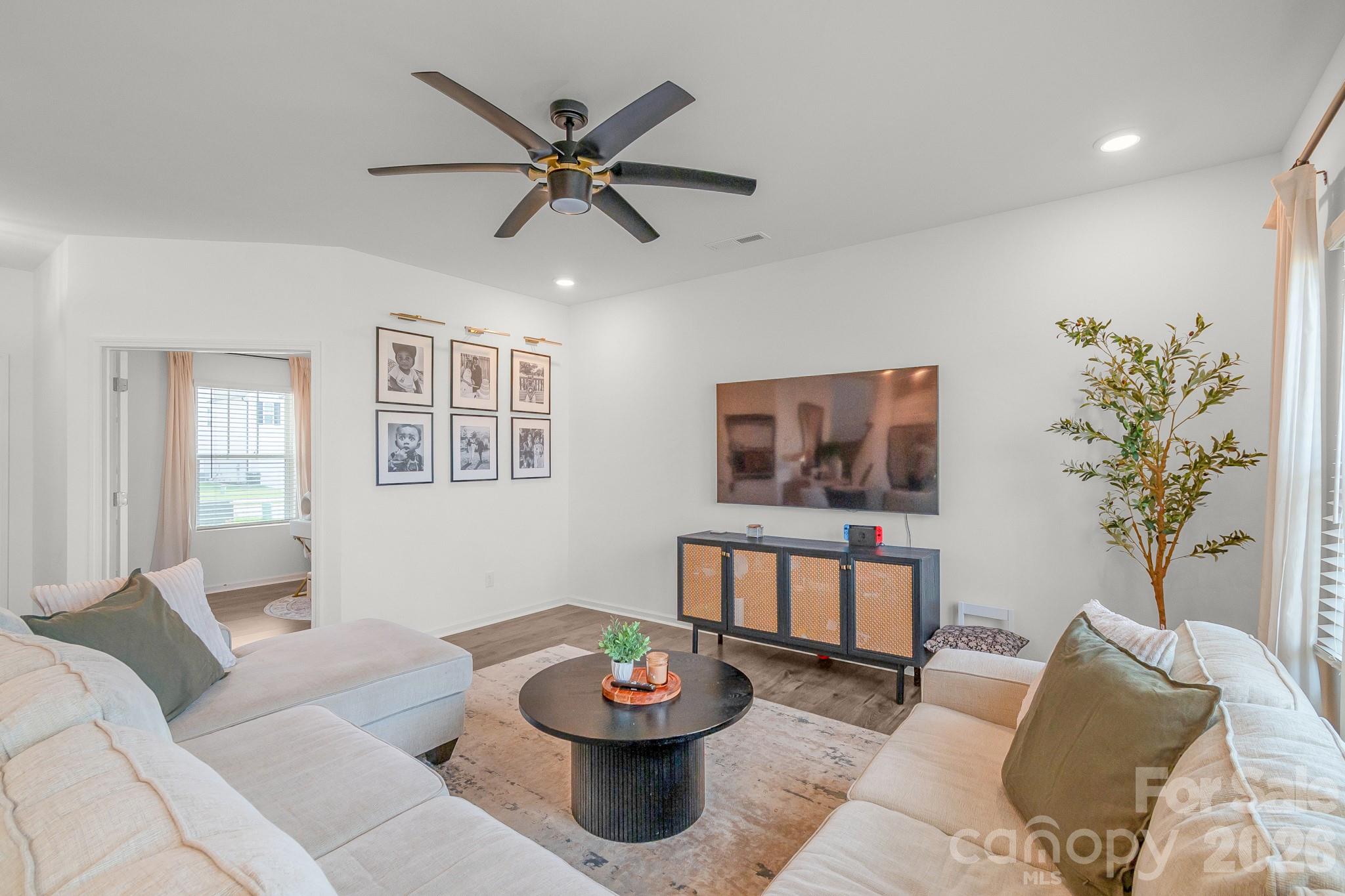 135 Aspire Circle Property Photo 16