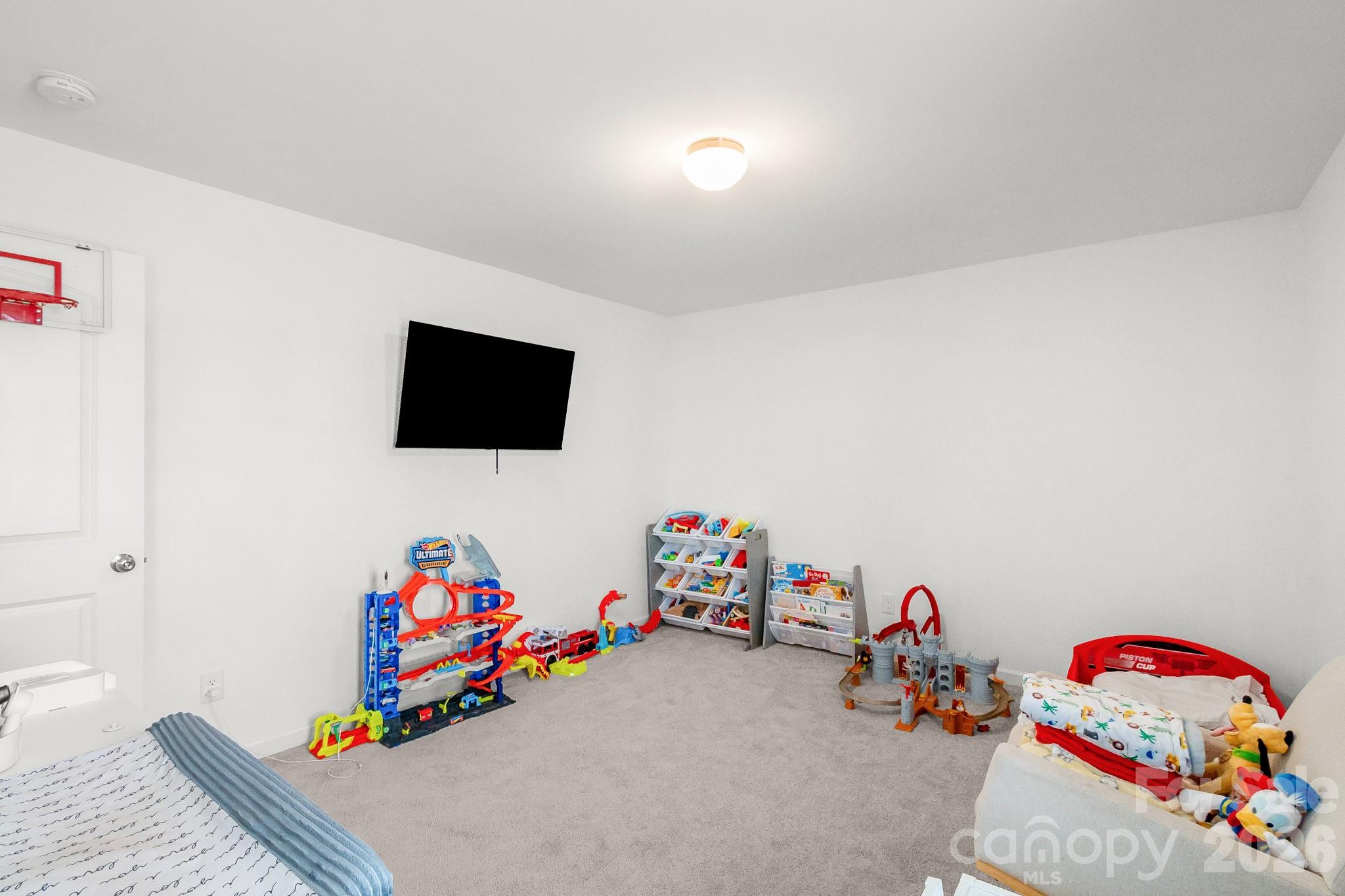 135 Aspire Circle Property Photo 26