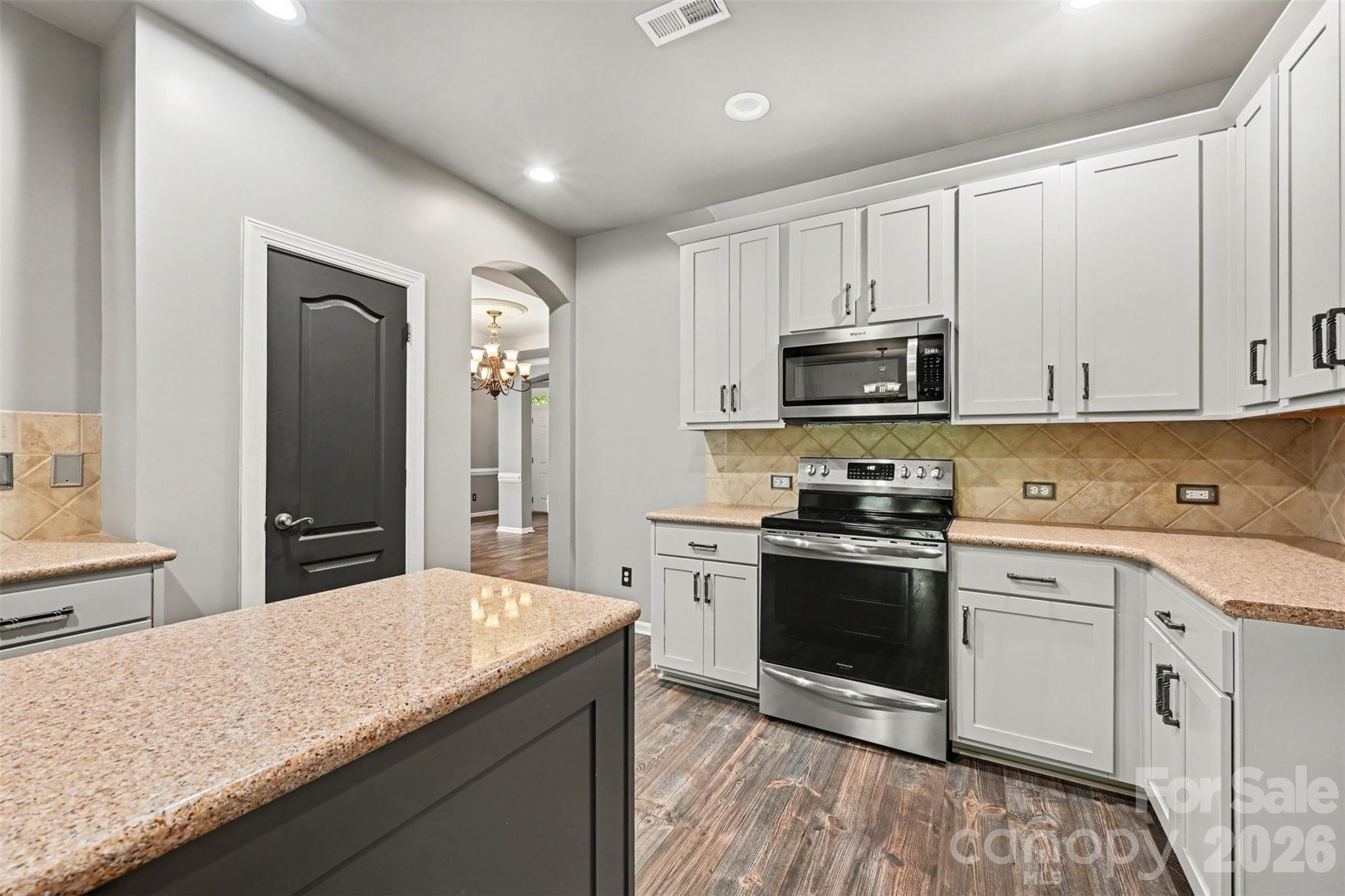 10139 Alvarado Way Property Photo 17