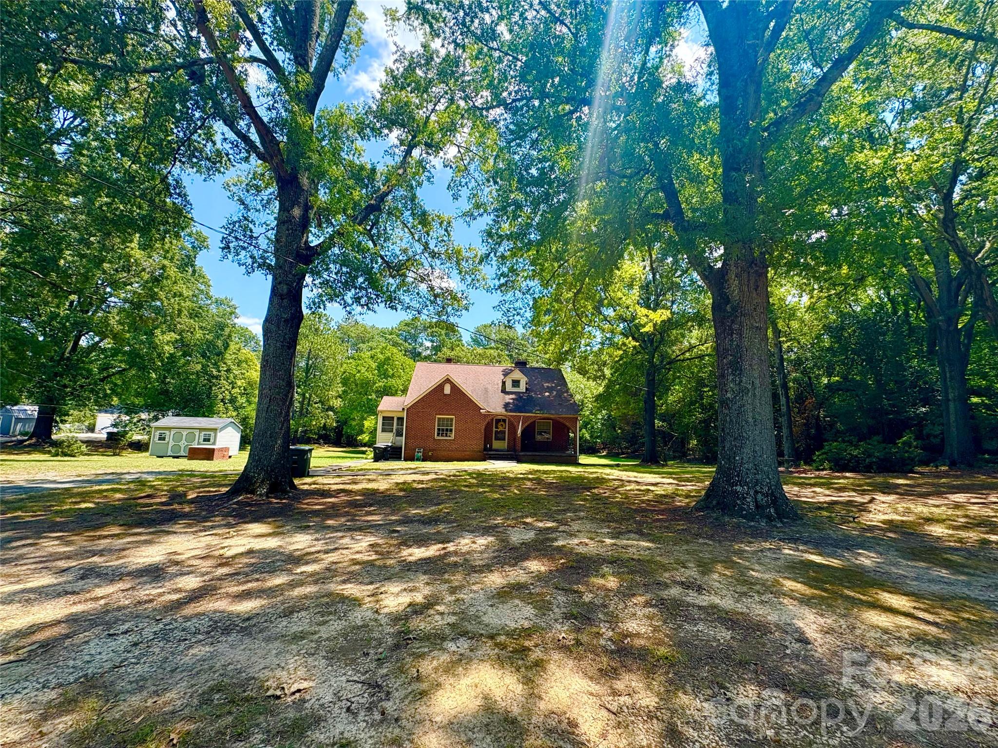 1801 Griffith Road Property Photo 1