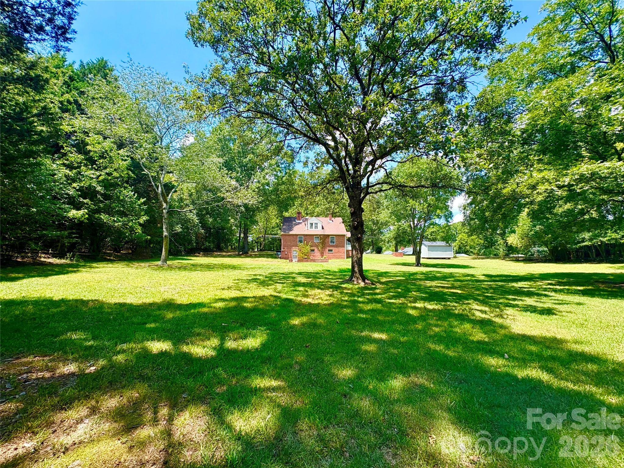 1801 Griffith Road Property Photo 2