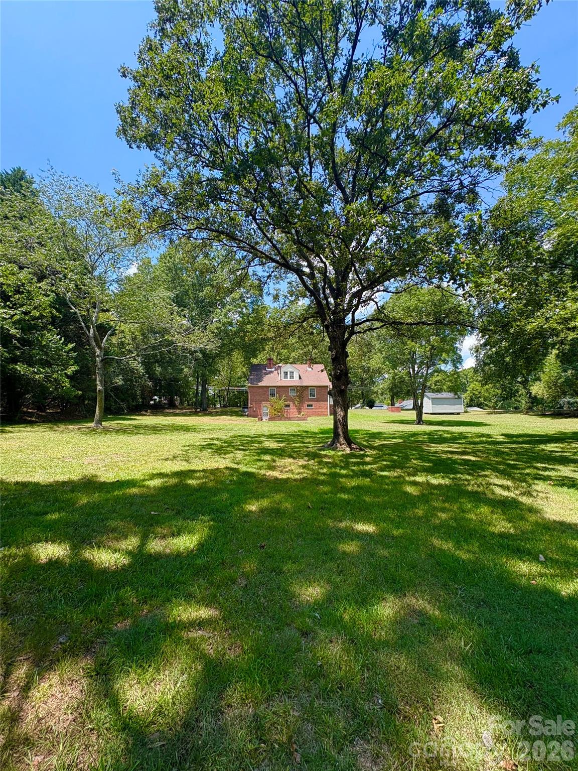 1801 Griffith Road Property Photo 8