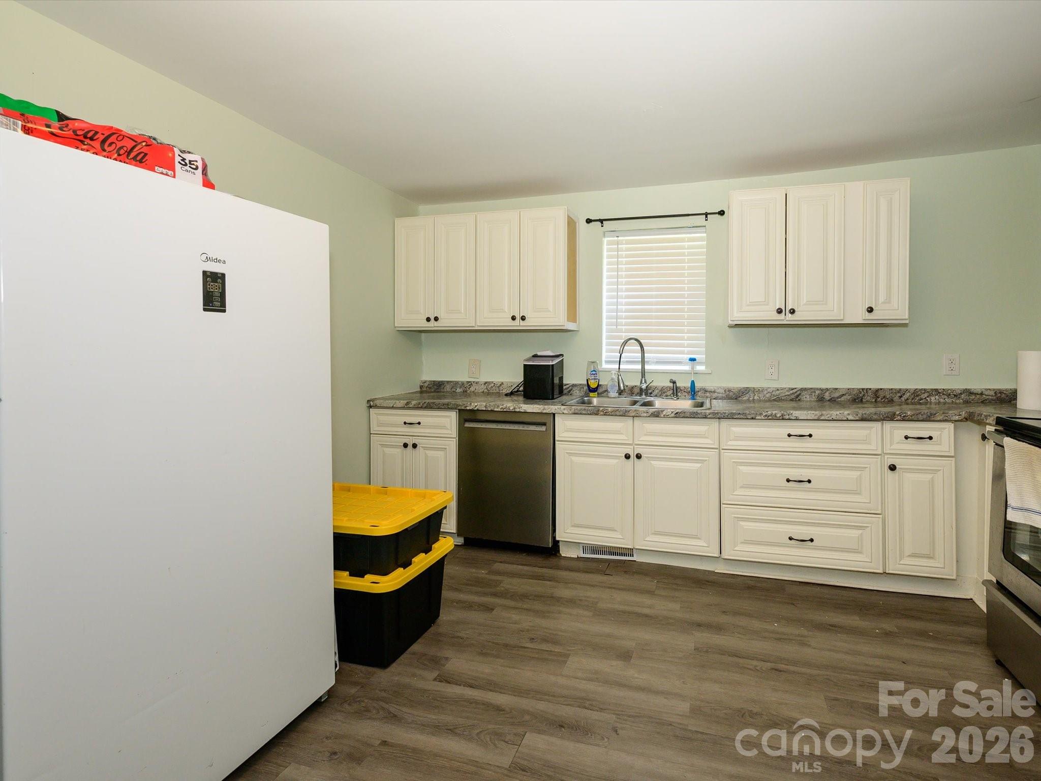 44 Fenix Drive Property Photo 12
