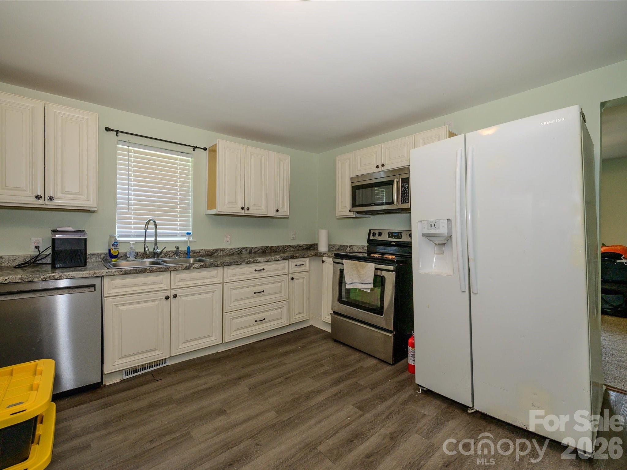 44 Fenix Drive Property Photo 13