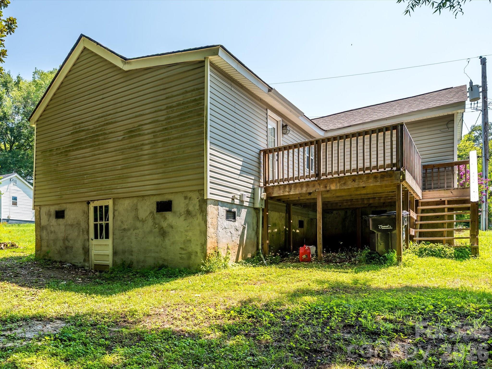 44 Fenix Drive Property Photo 21