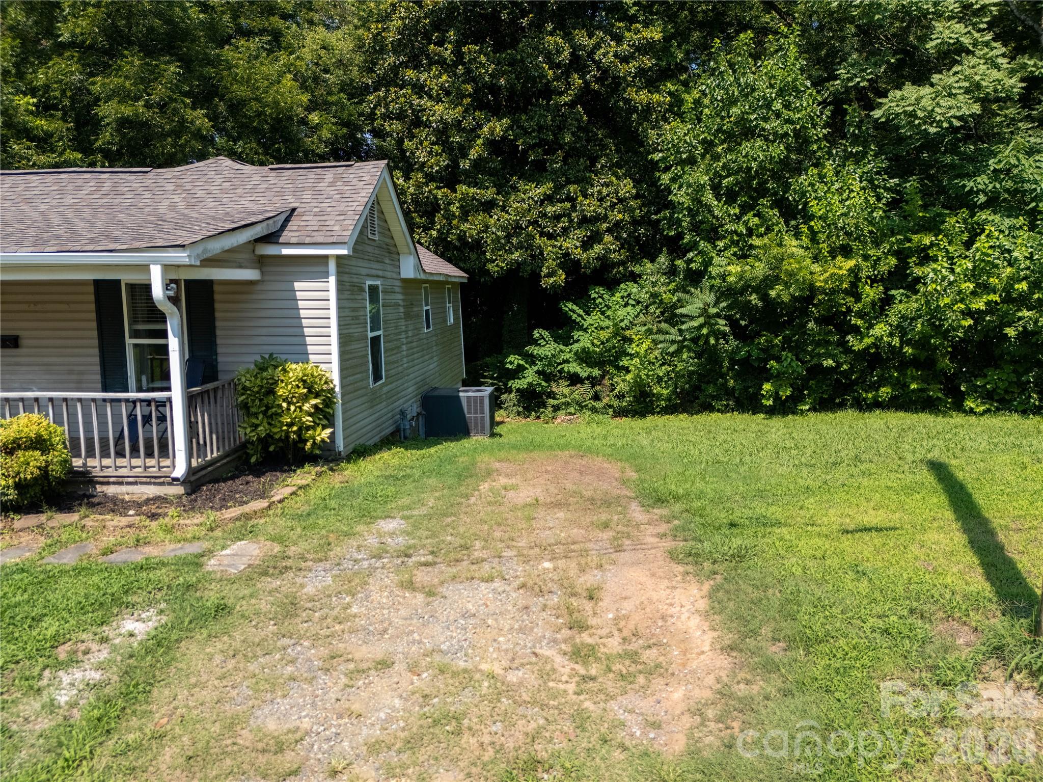 44 Fenix Drive Property Photo 28