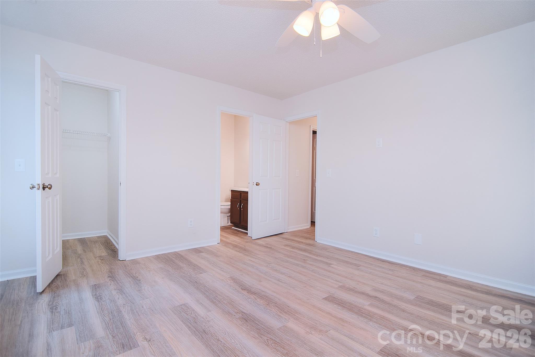 6120 Meadow Rose Lane Property Photo 11
