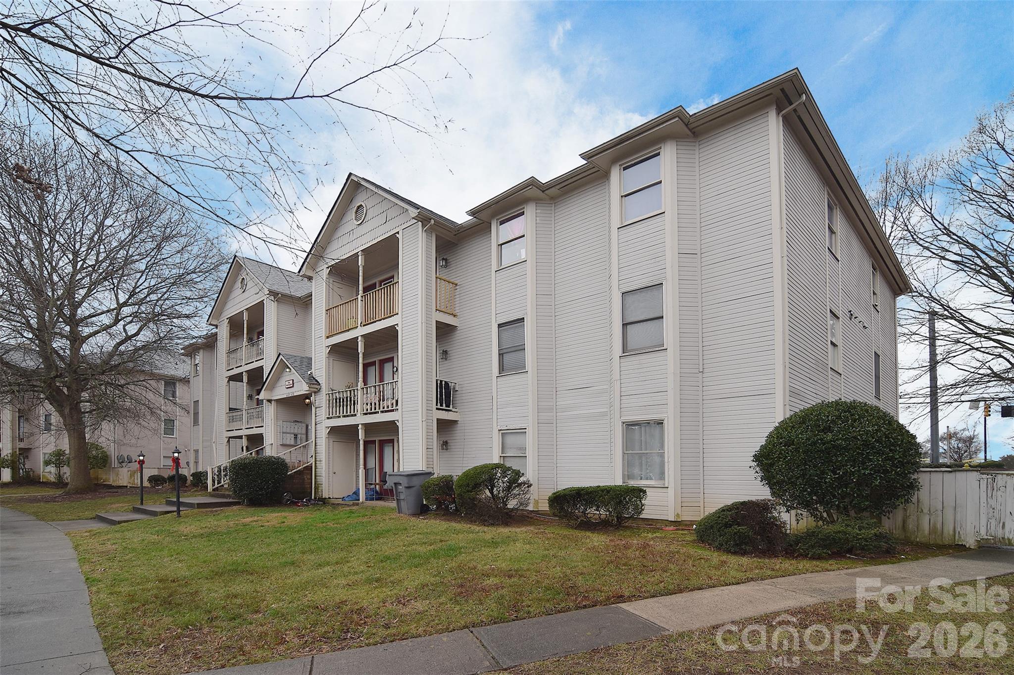 6120 Meadow Rose Lane Property Photo 20