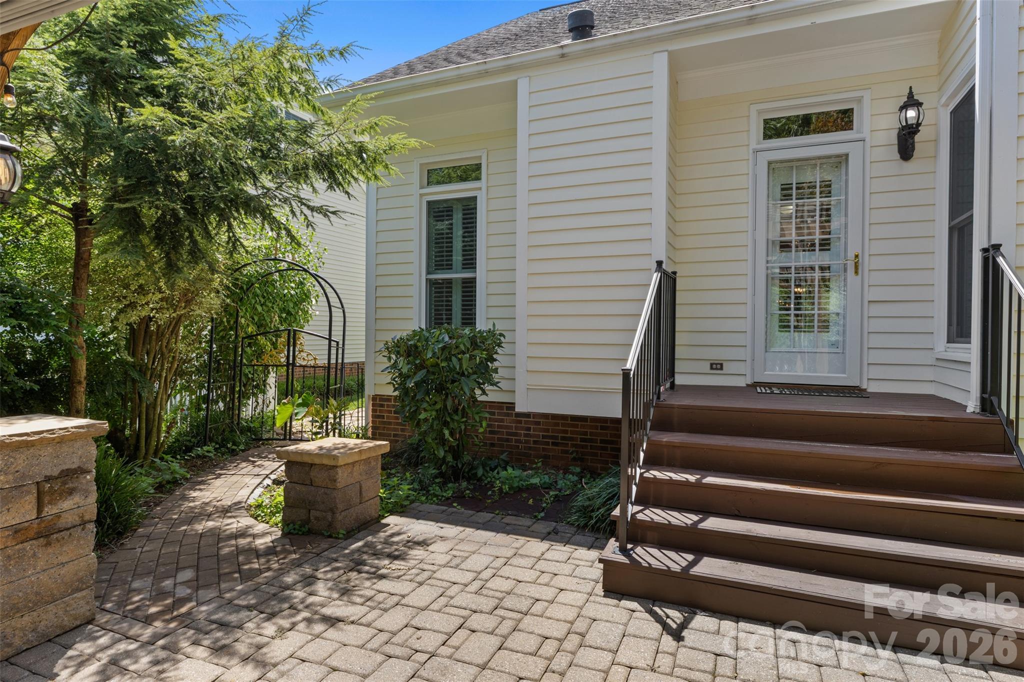 2608 Saintfield Place Property Photo 22