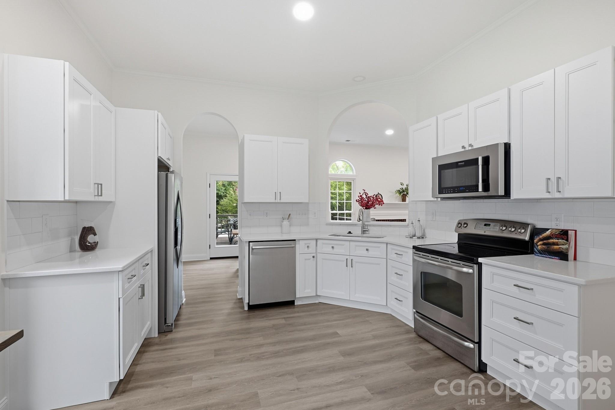 3412 Pondridge Court Property Photo 13