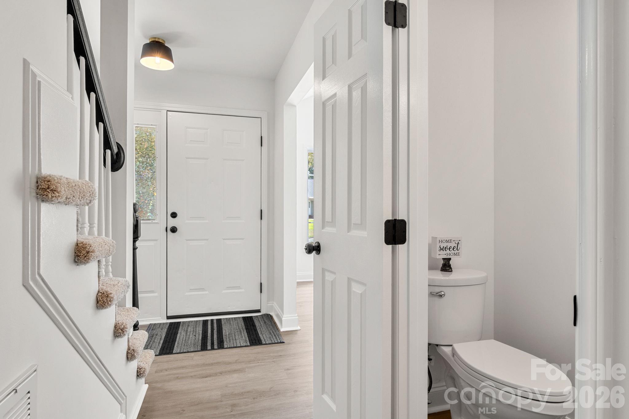 2149 Charles Towne Court Property Photo 4