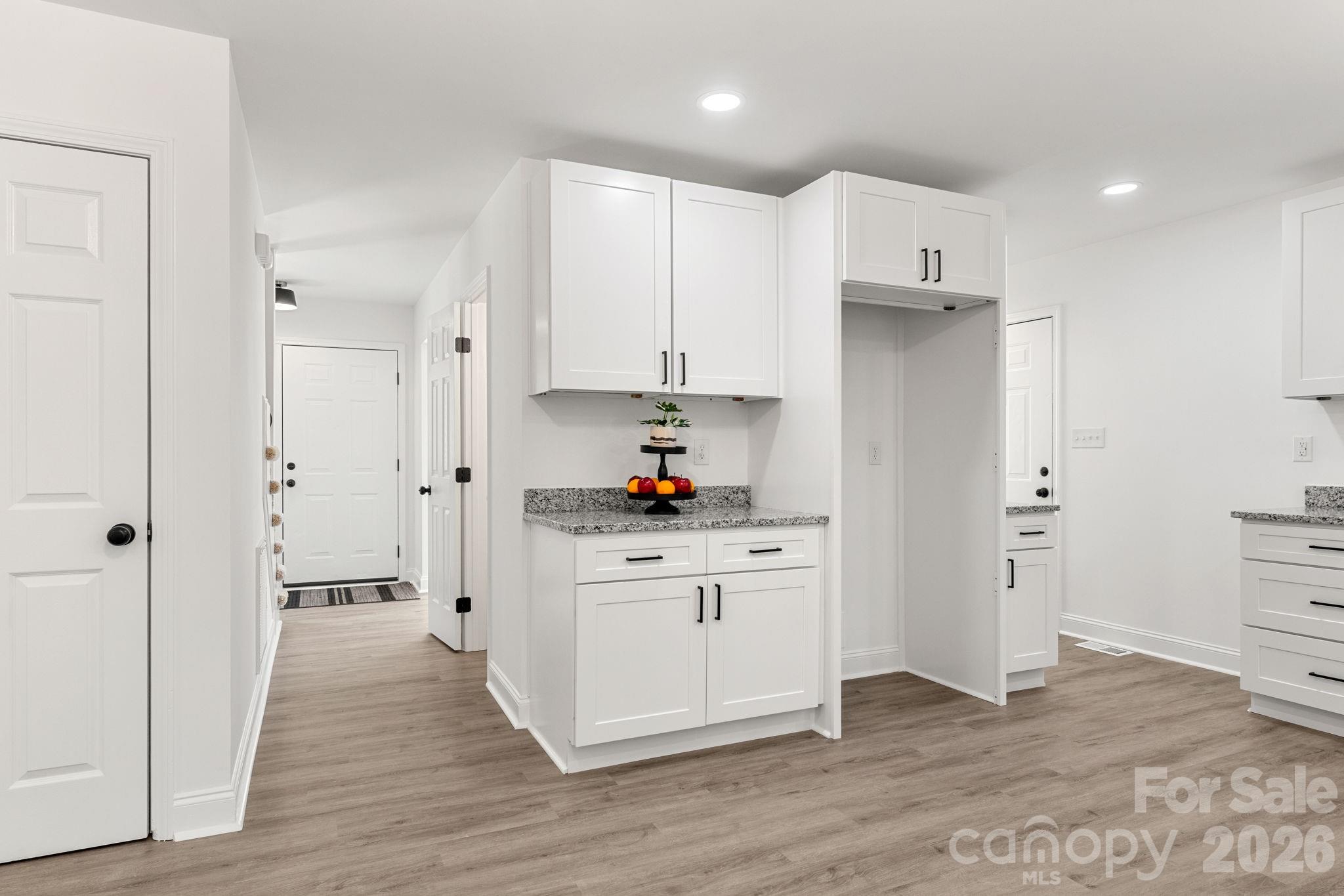 2149 Charles Towne Court Property Photo 17