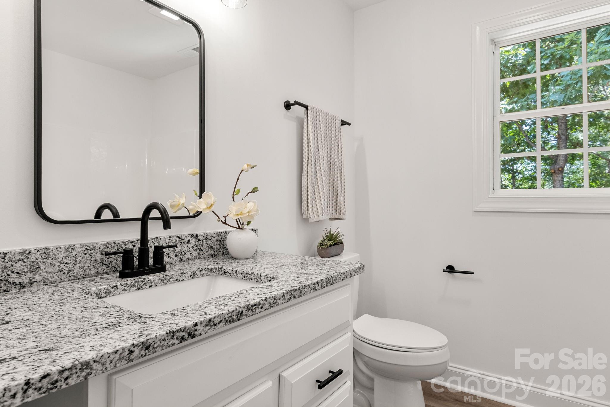 2149 Charles Towne Court Property Photo 27