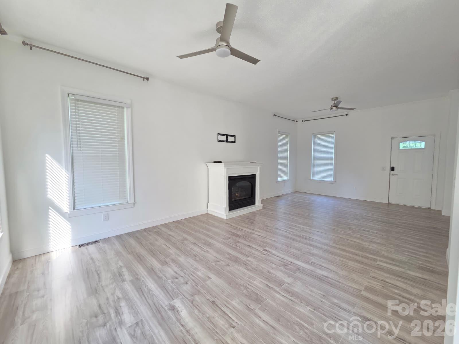 919 Danbrook Circle Property Photo 11