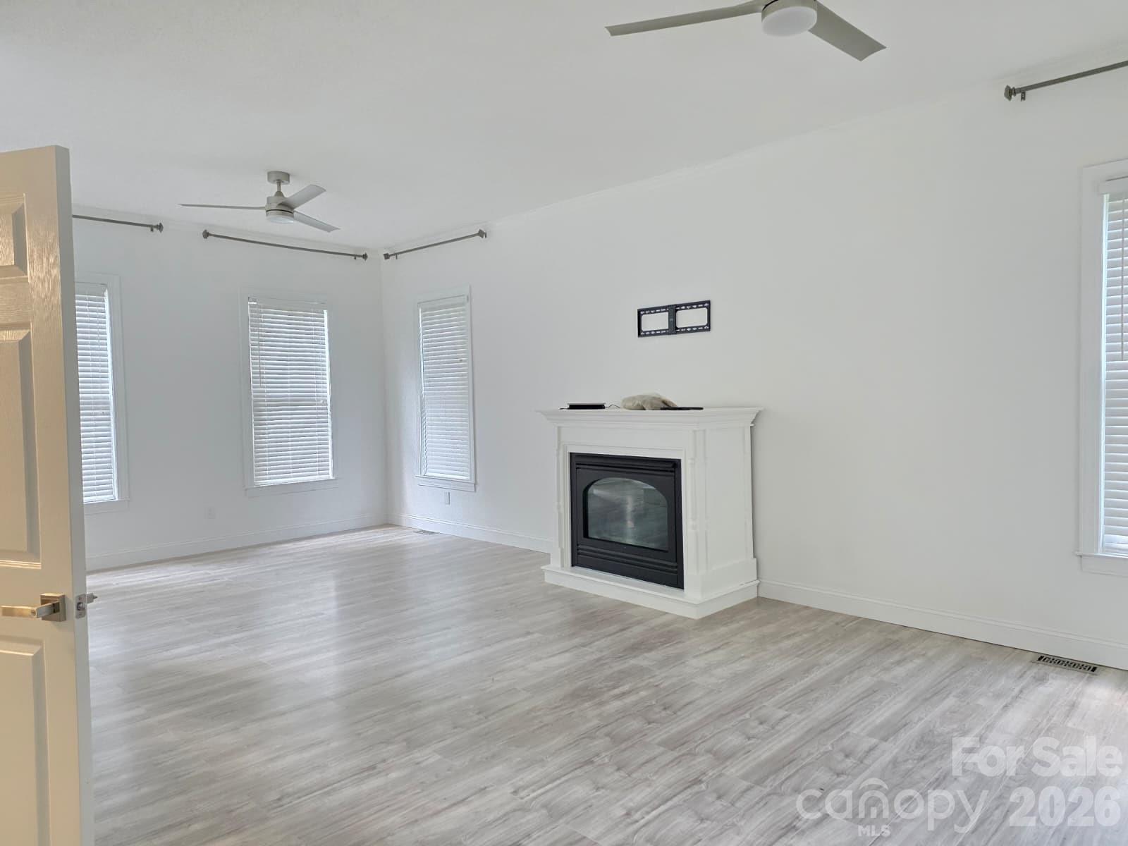 919 Danbrook Circle Property Photo 13