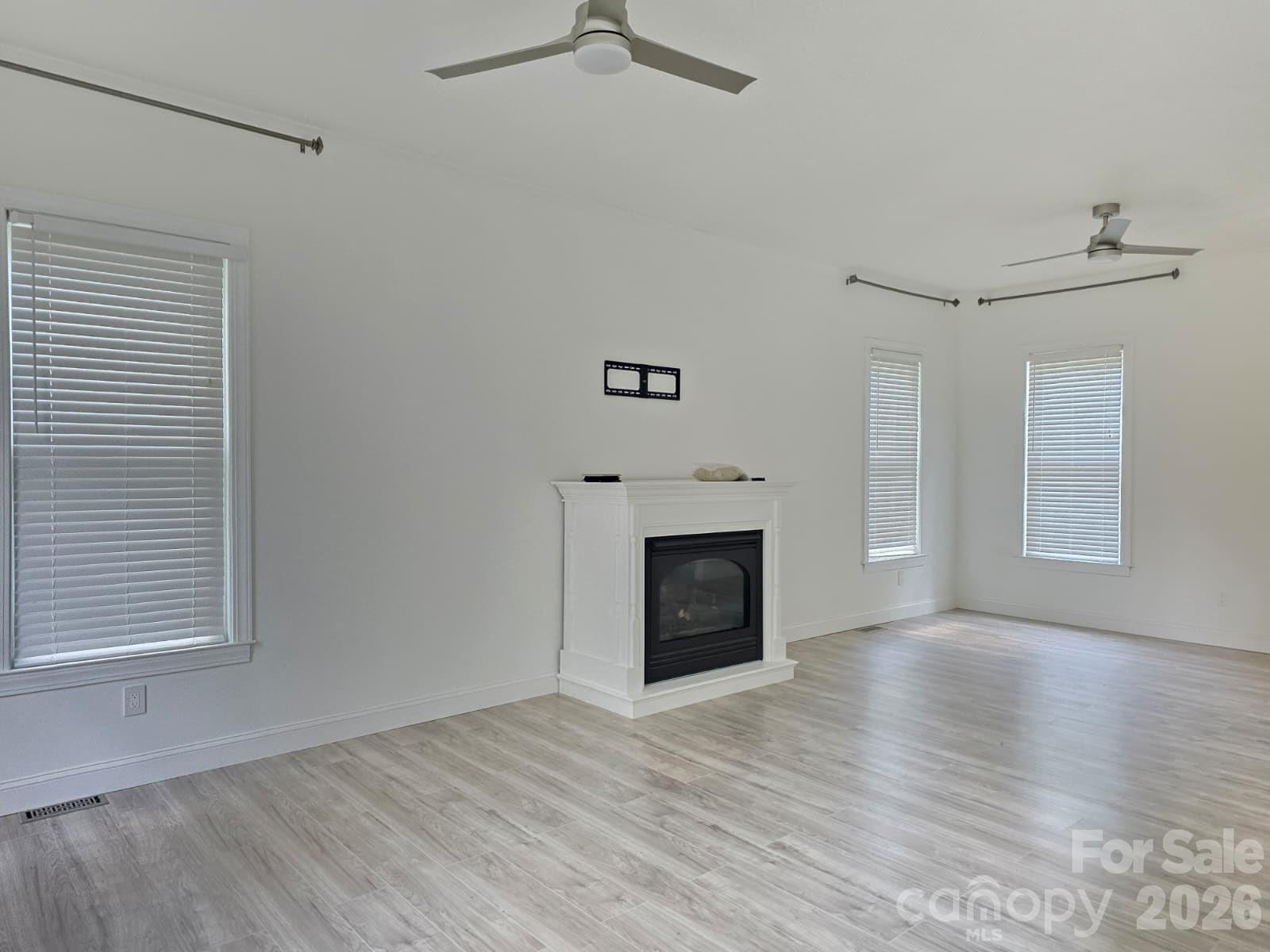 919 Danbrook Circle Property Photo 14