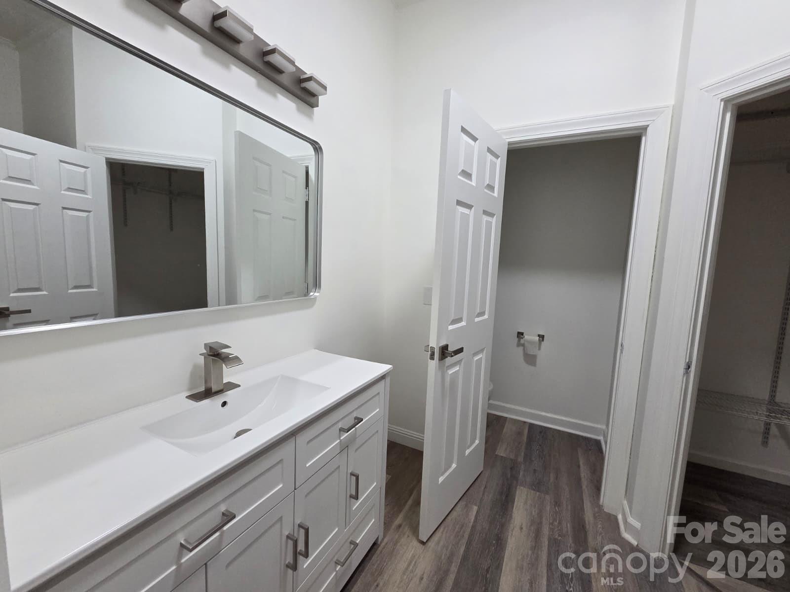 919 Danbrook Circle Property Photo 22