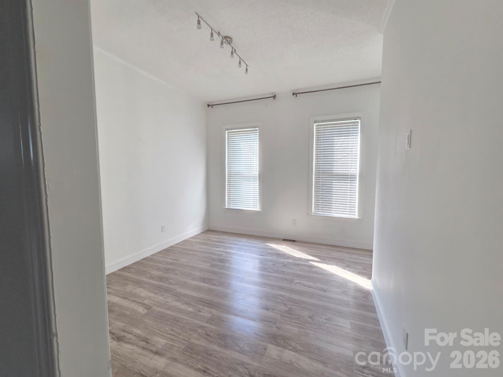 919 Danbrook Circle Property Photo 29