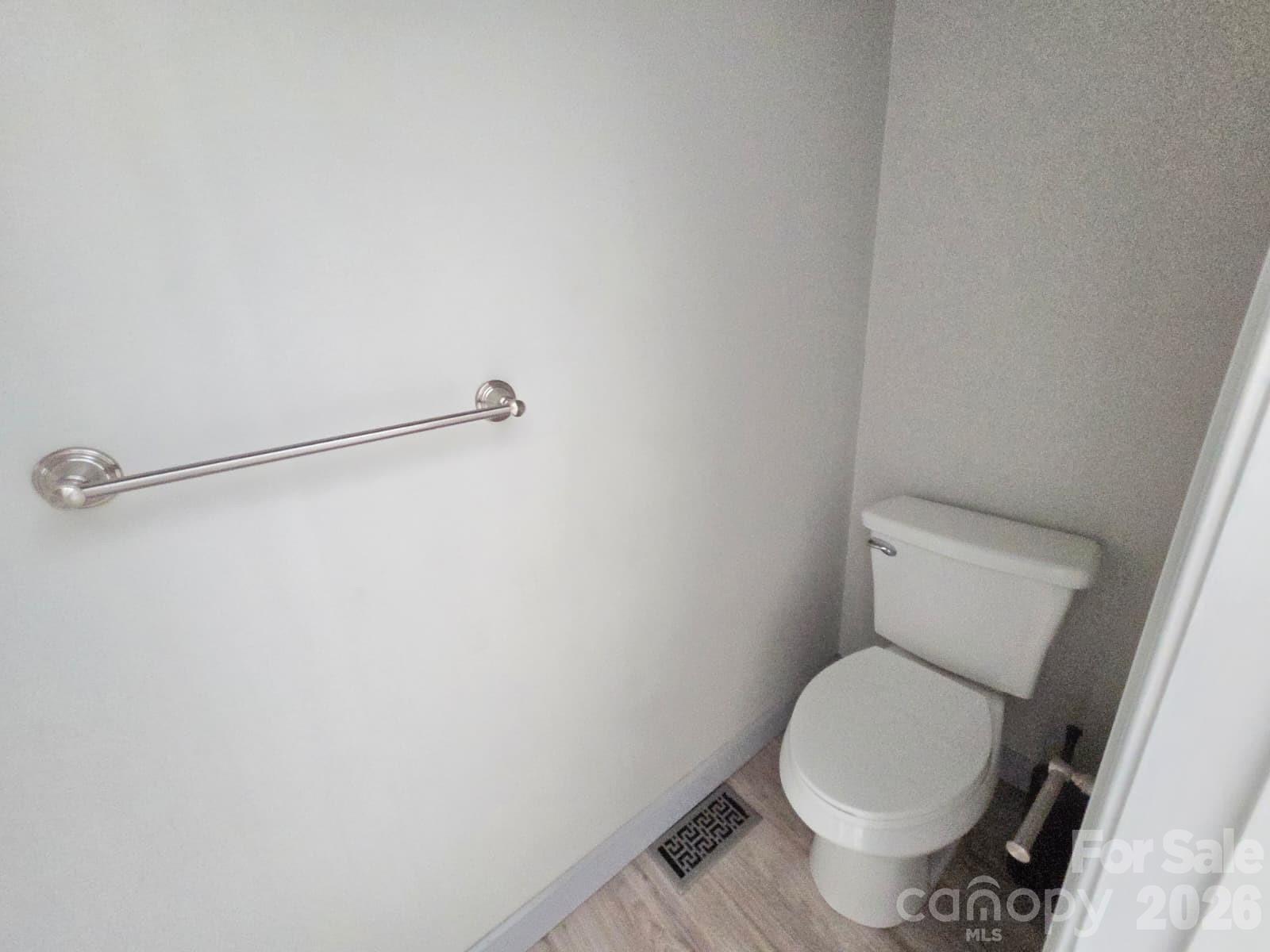 919 Danbrook Circle Property Photo 32